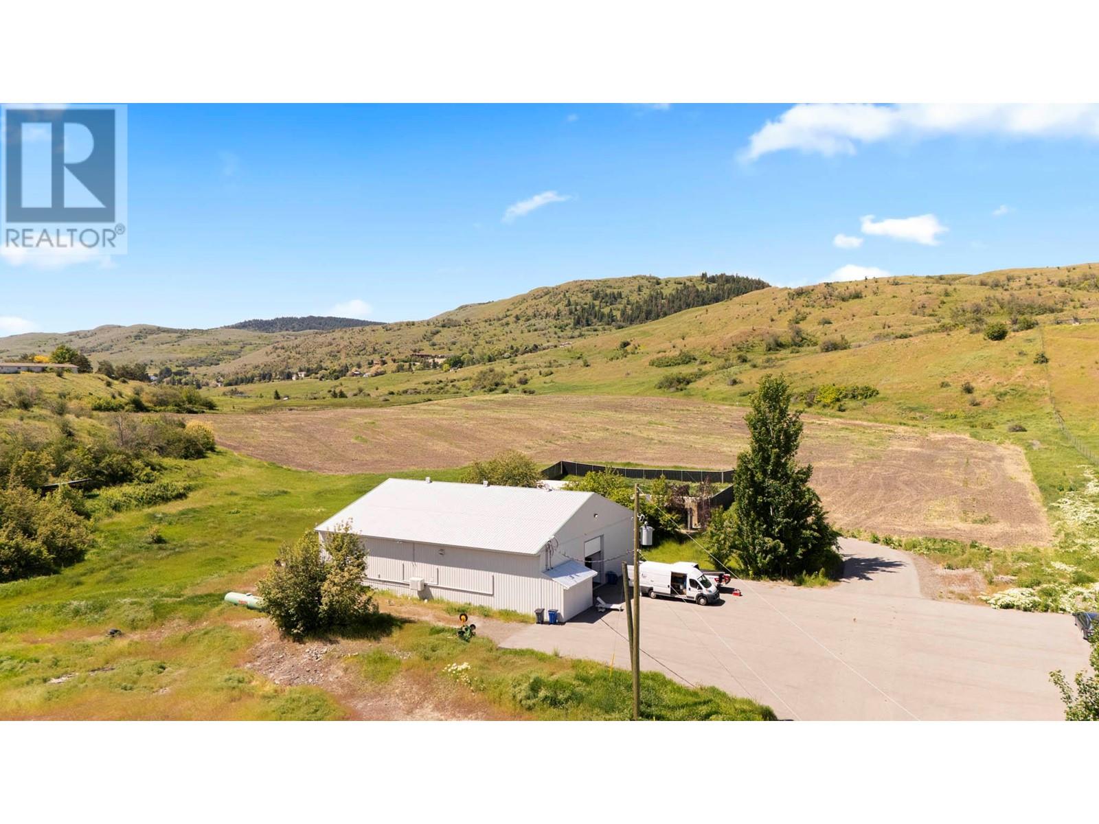 6924/6926 Old Kamloops Road