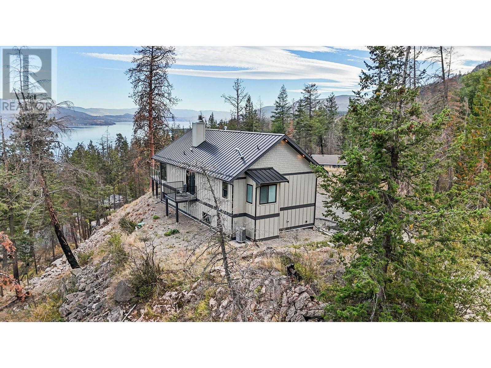 591 Moody Crescent