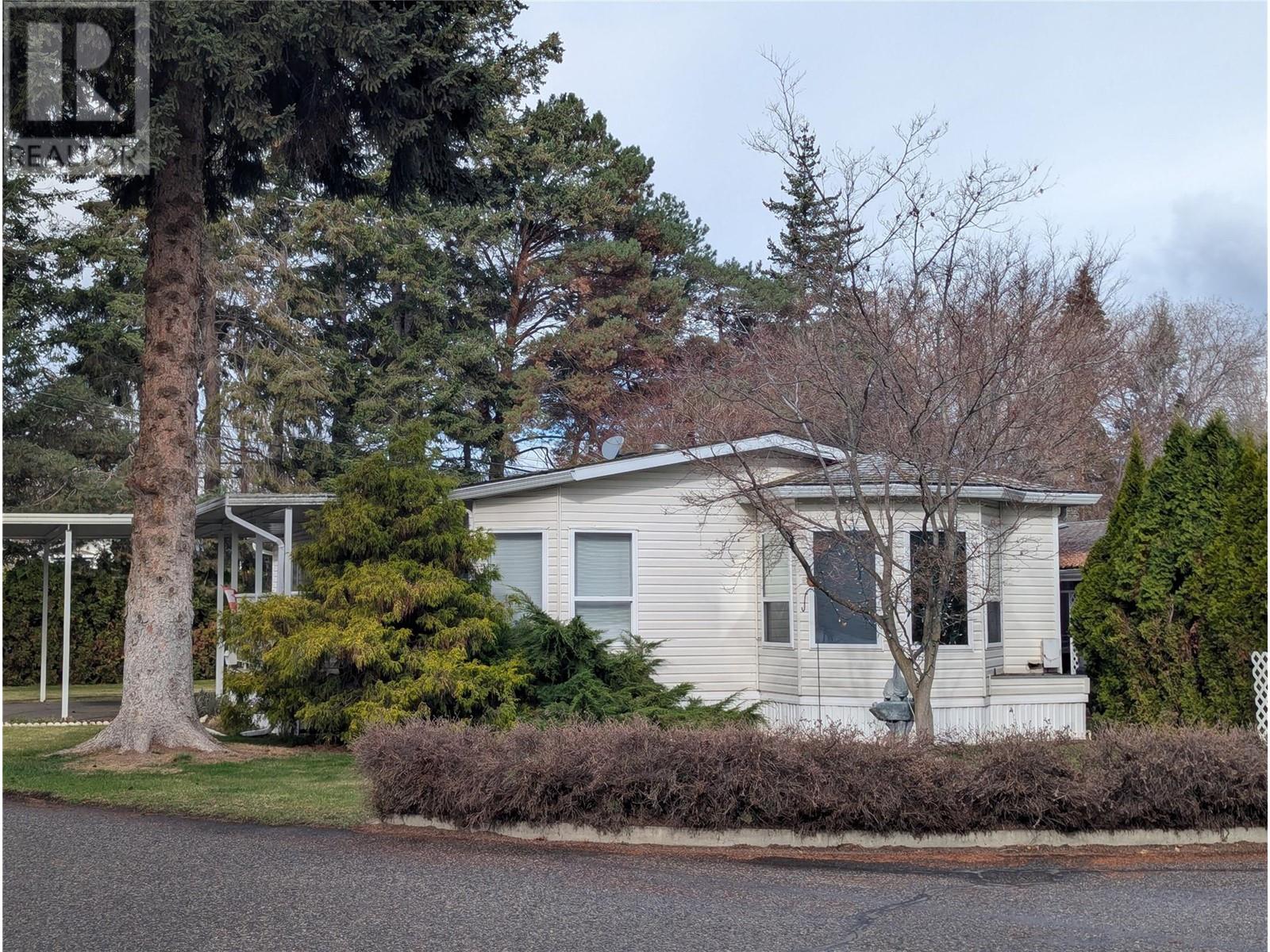 3535 Casorso Road Unit# 1