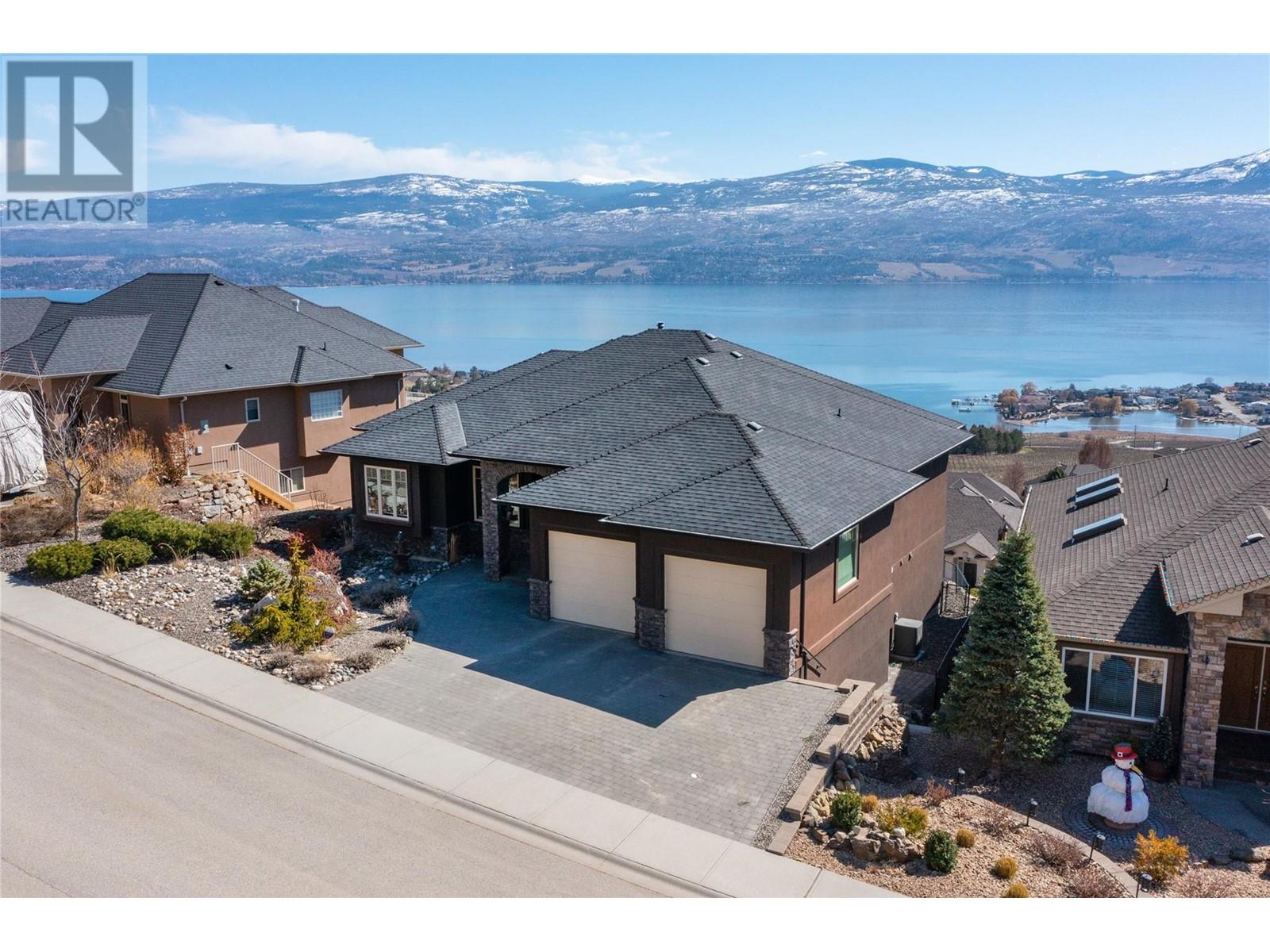 1487 Pinot Gris Drive