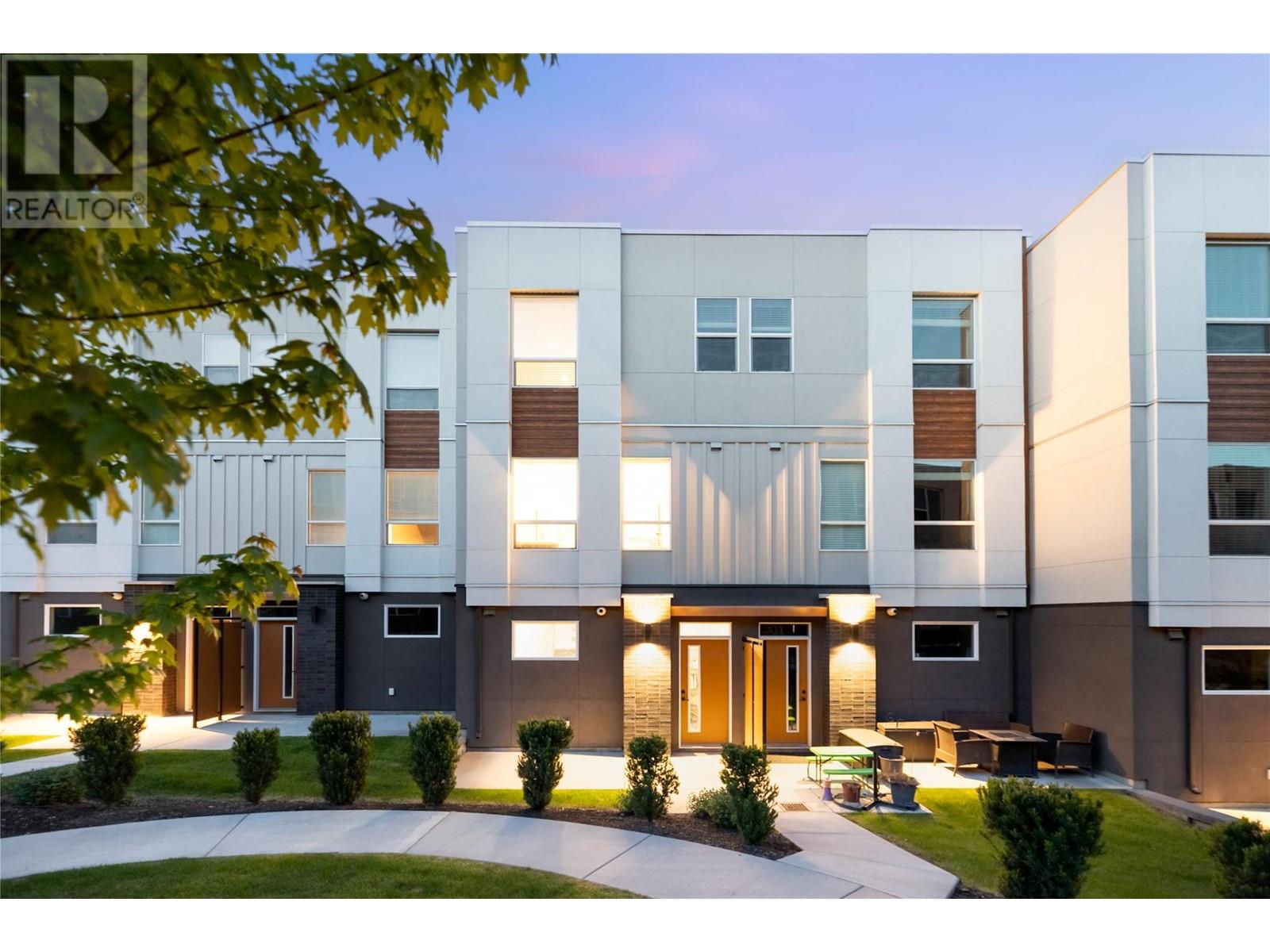 610 Academy Way Unit# 7