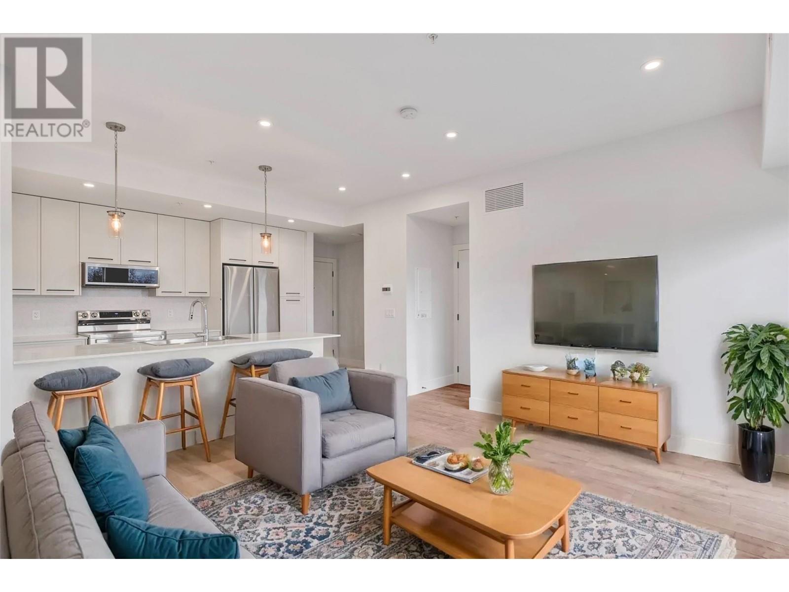 1220 Pacific Avenue Unit# 404