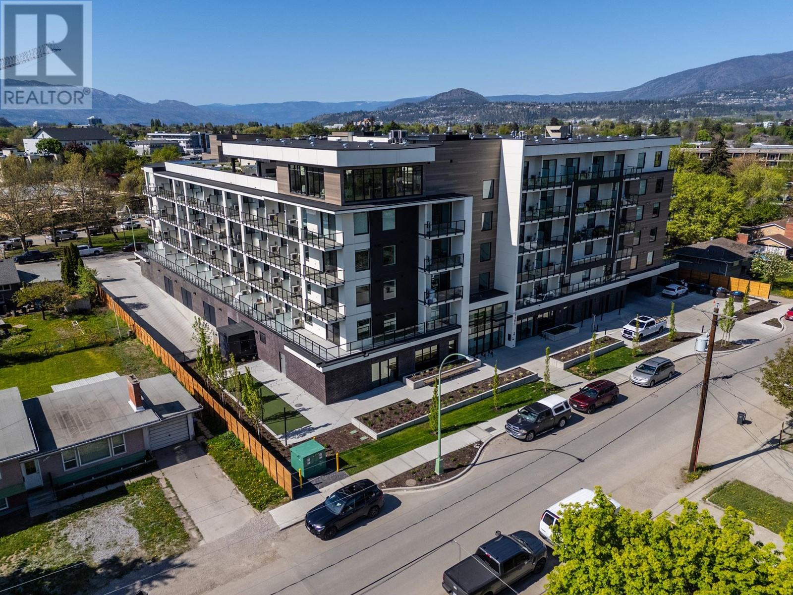 1301 Belaire Avenue Unit# 615