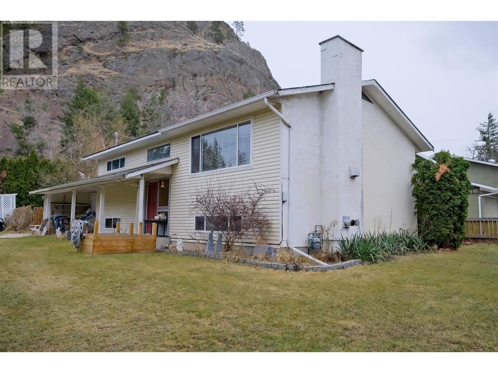 11813 Read Crescent