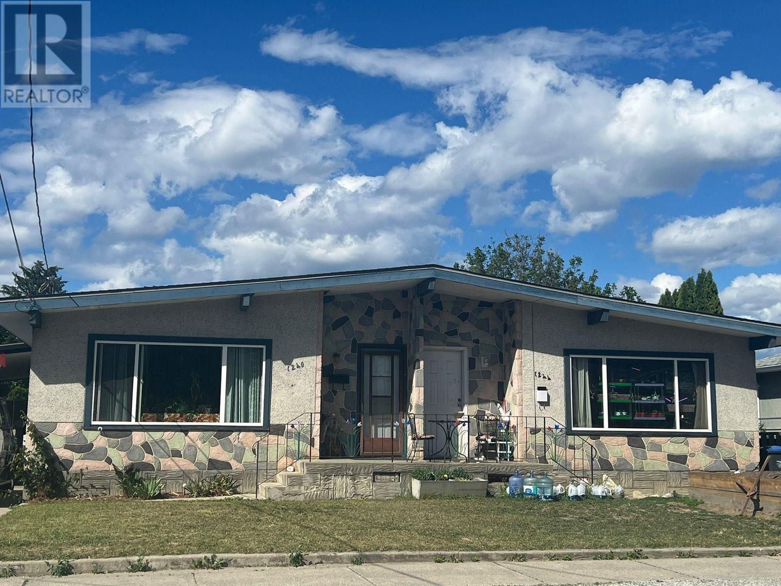1240-1244 Centennial Crescent