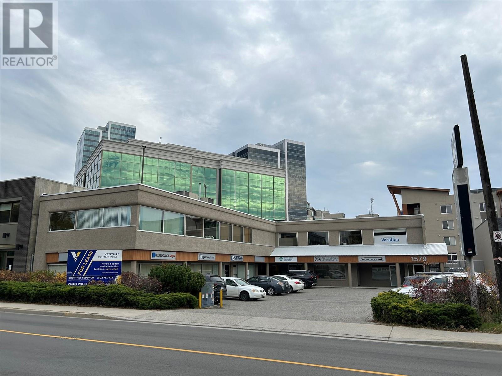 1579 Sutherland Avenue Unit# 209