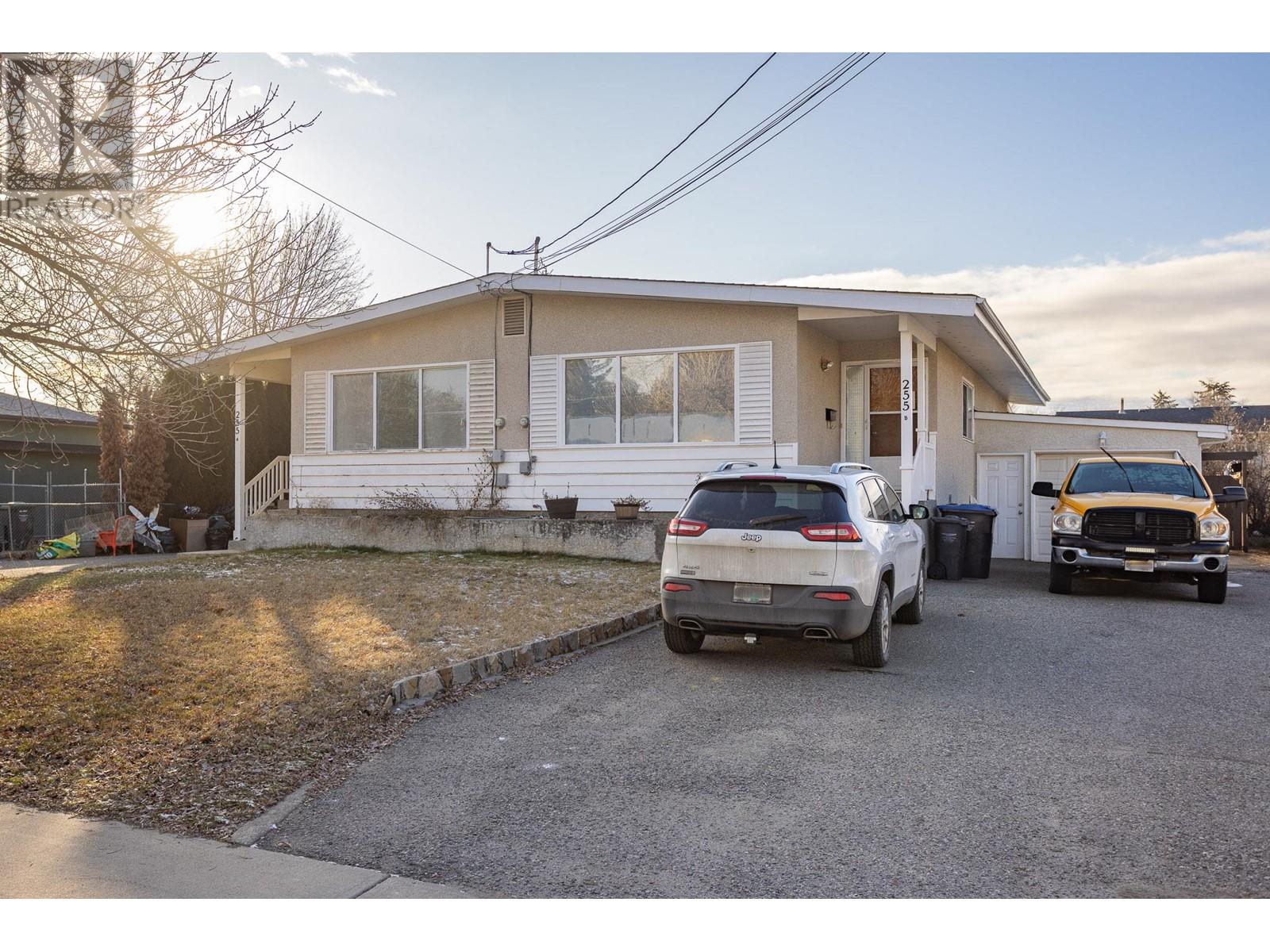255 Holbrook Road W