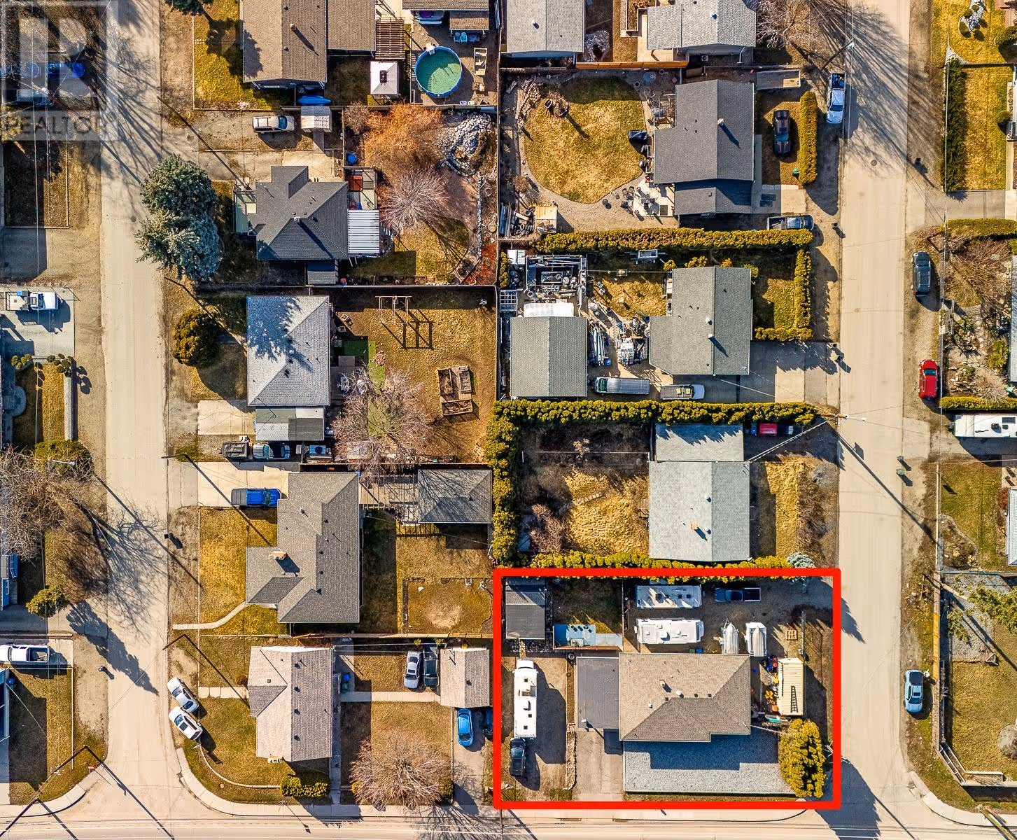 255 Leathead Road