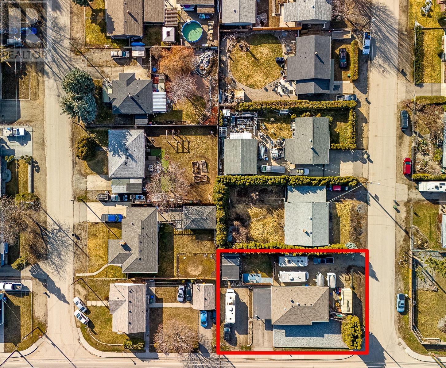255 Leathead Road
