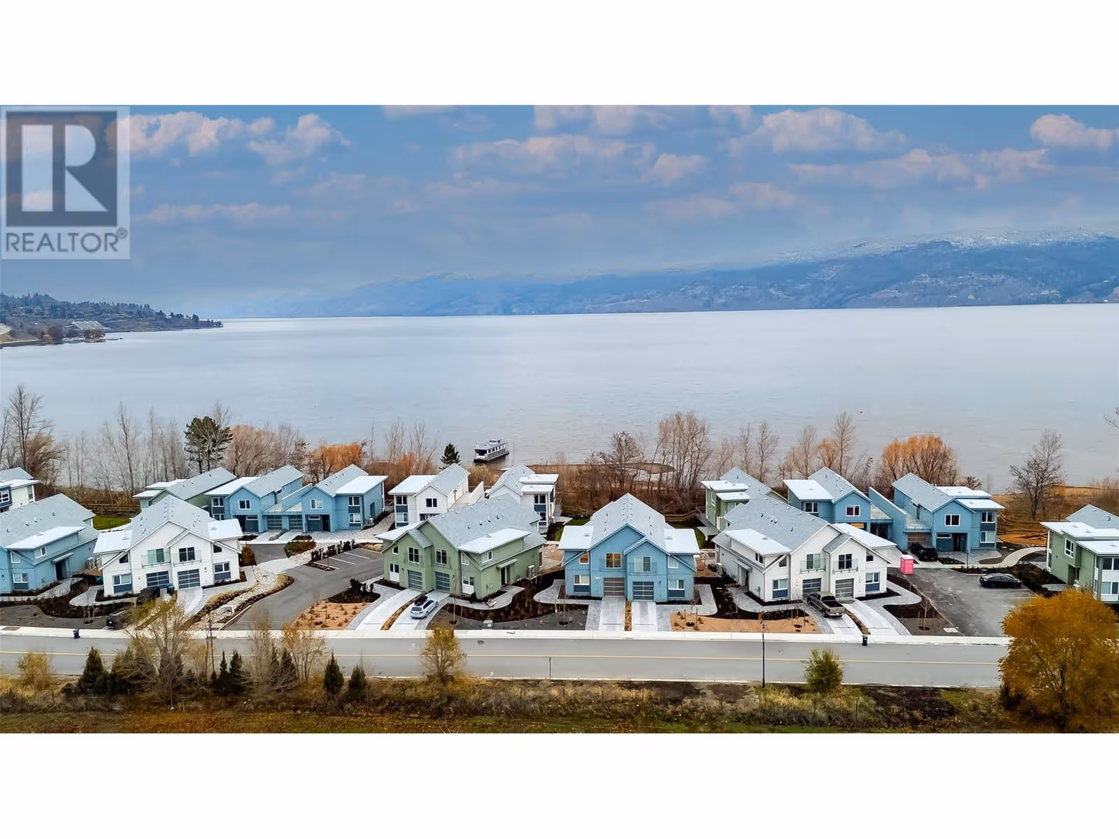 3040 Landry Crescent