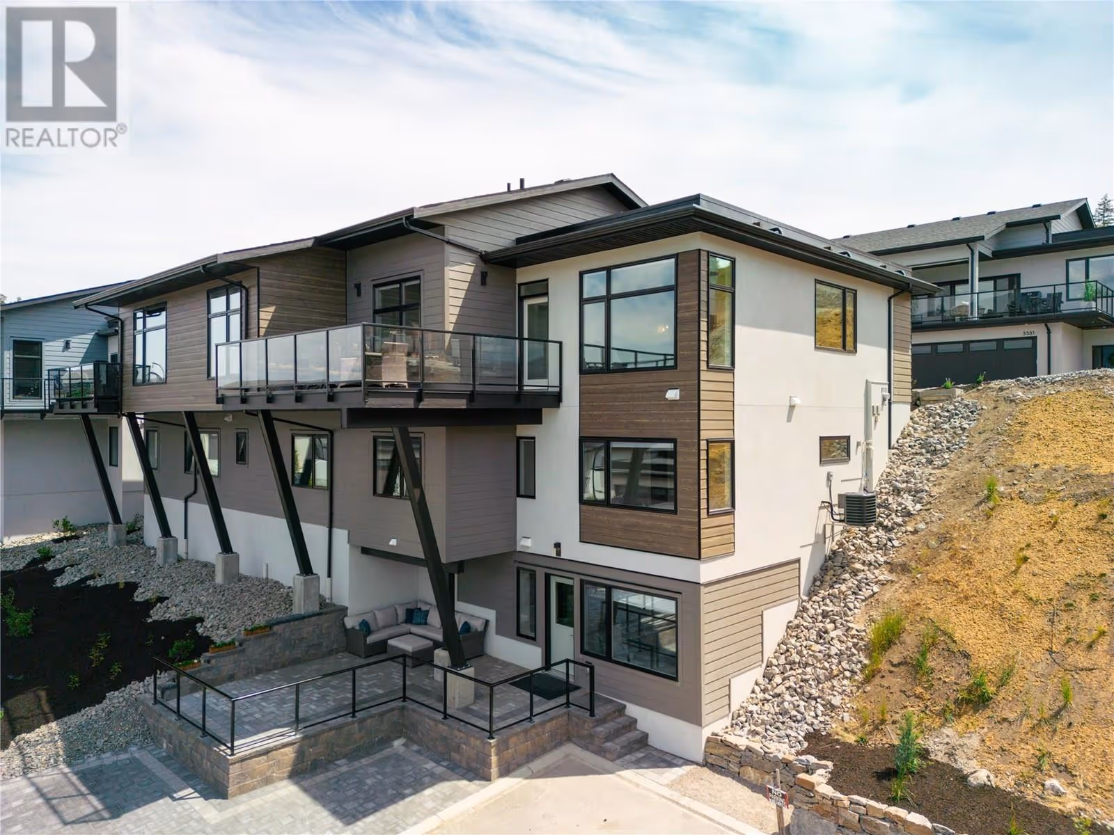 3332 Aspen Lane