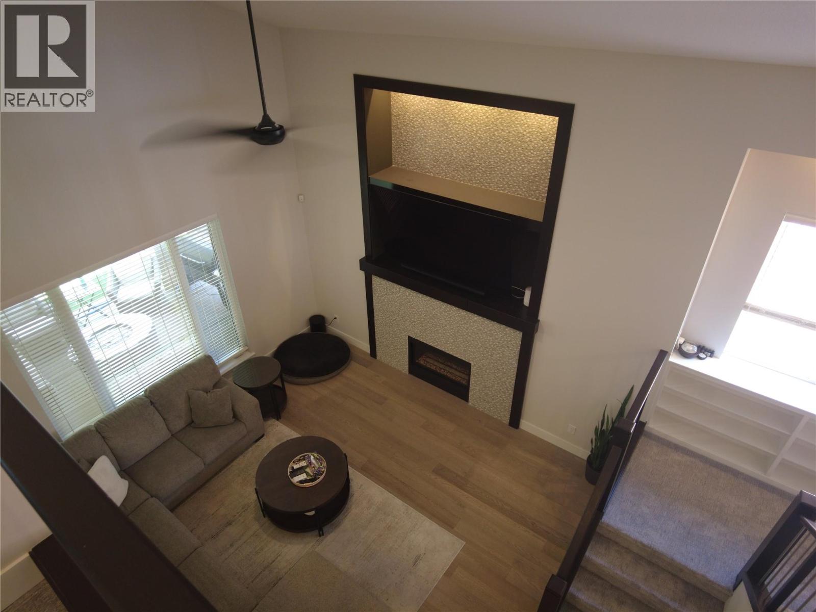 13130 Shoreline Drive