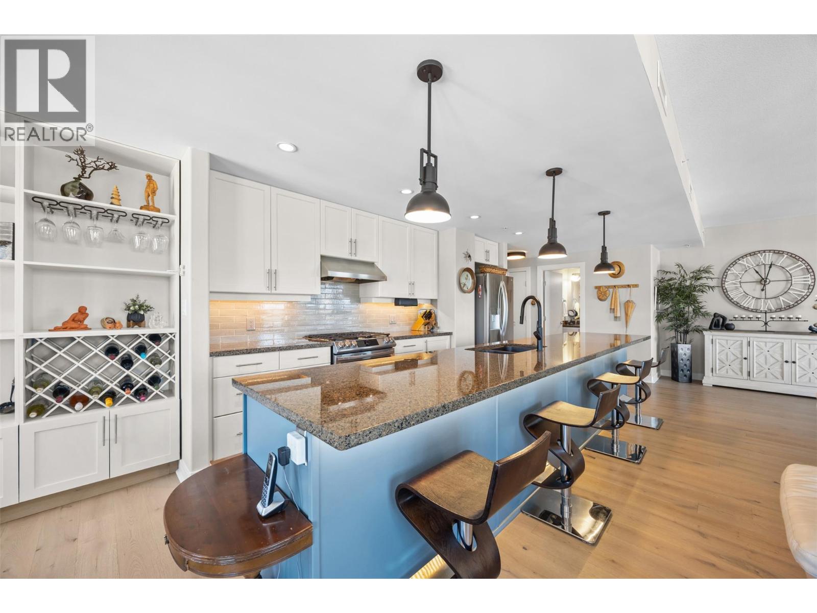 1160 Bernard Avenue Unit# 1109
