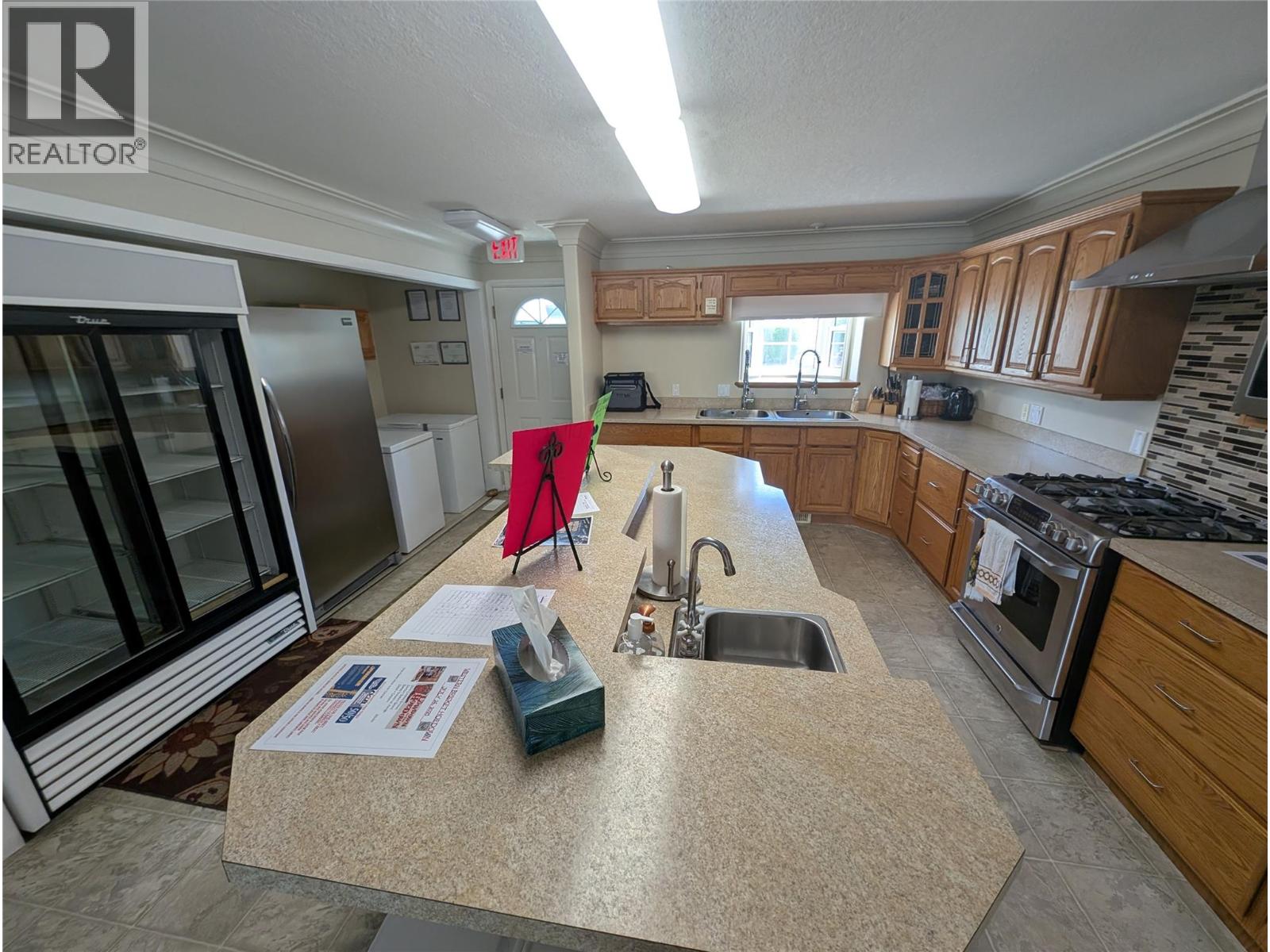 8000 Highland Road Unit# 16