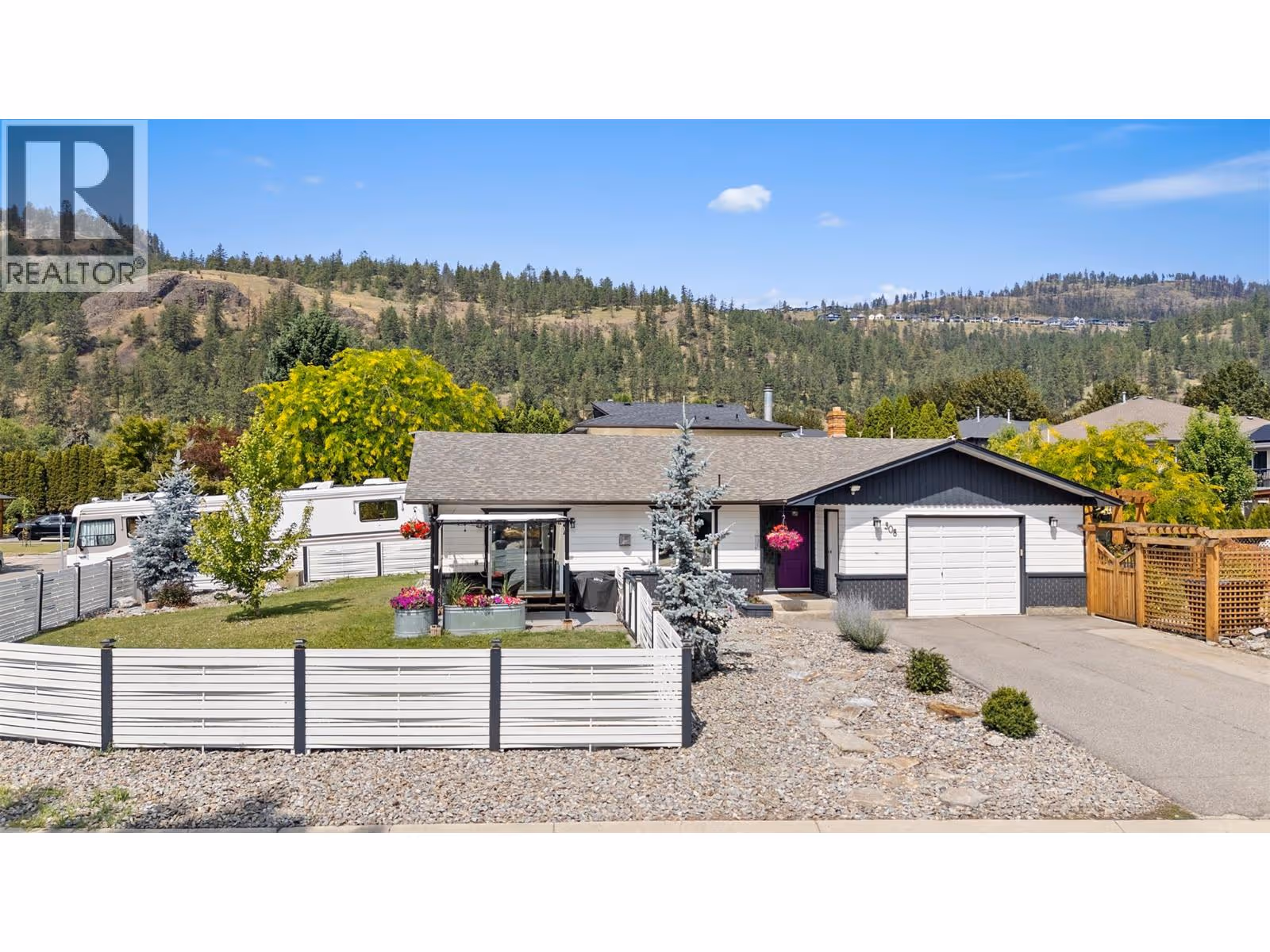 308 McTavish Road