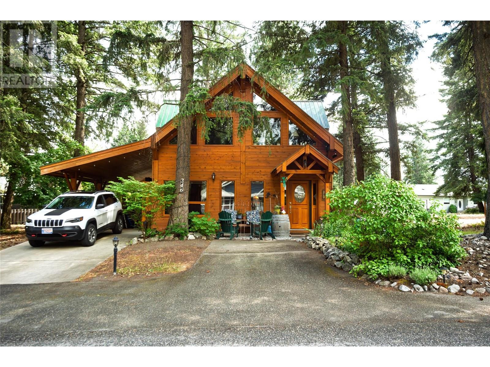 346 Hummingbird Avenue