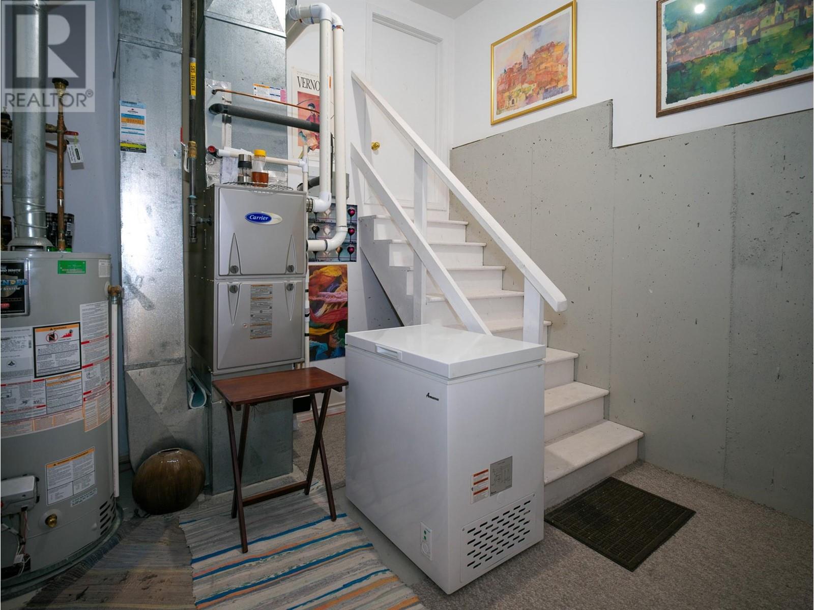 83 Peregrine Way Unit# 5