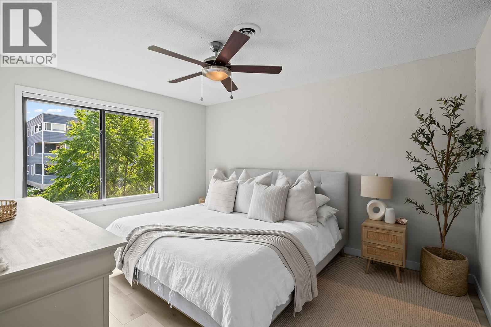 1870 Parkinson Way Unit# 206
