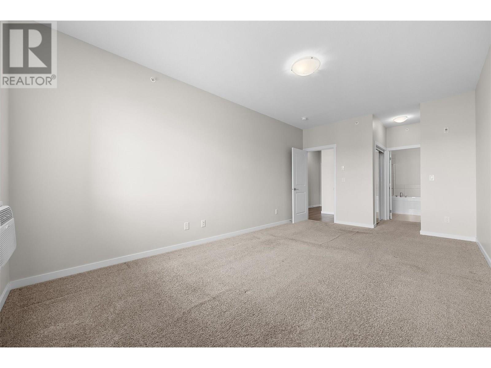 3731 Casorso Road Unit# 412