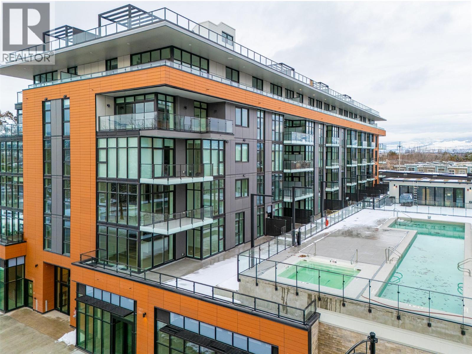 3389 LAKESHORE Road Unit# 312 Lot# 35