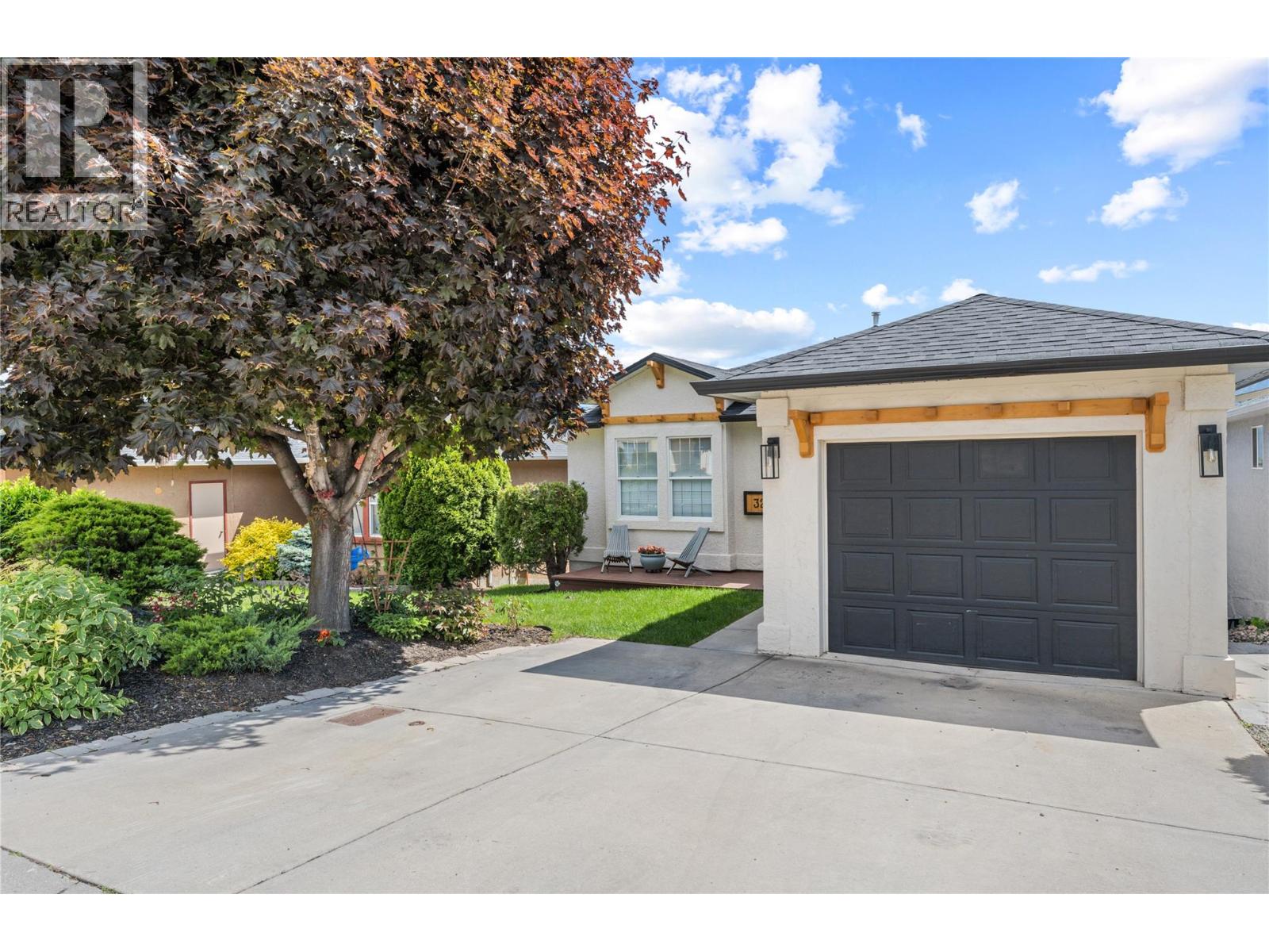 2440 Old Okanagan Highway Unit# 327