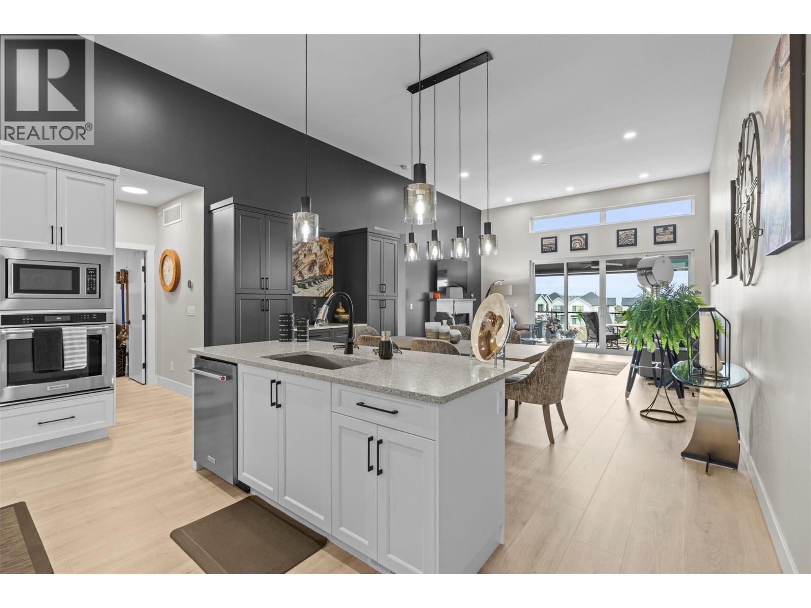 269 Diamond Way Unit# 13