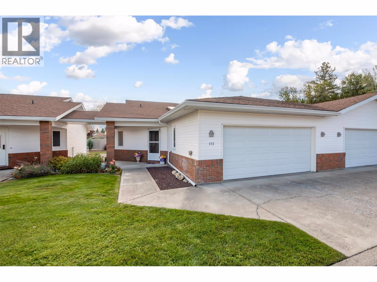 1885 Parkview Crescent Unit# 113