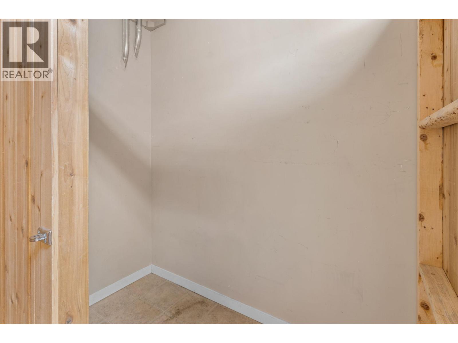 770 Rutland Road N Unit# 304