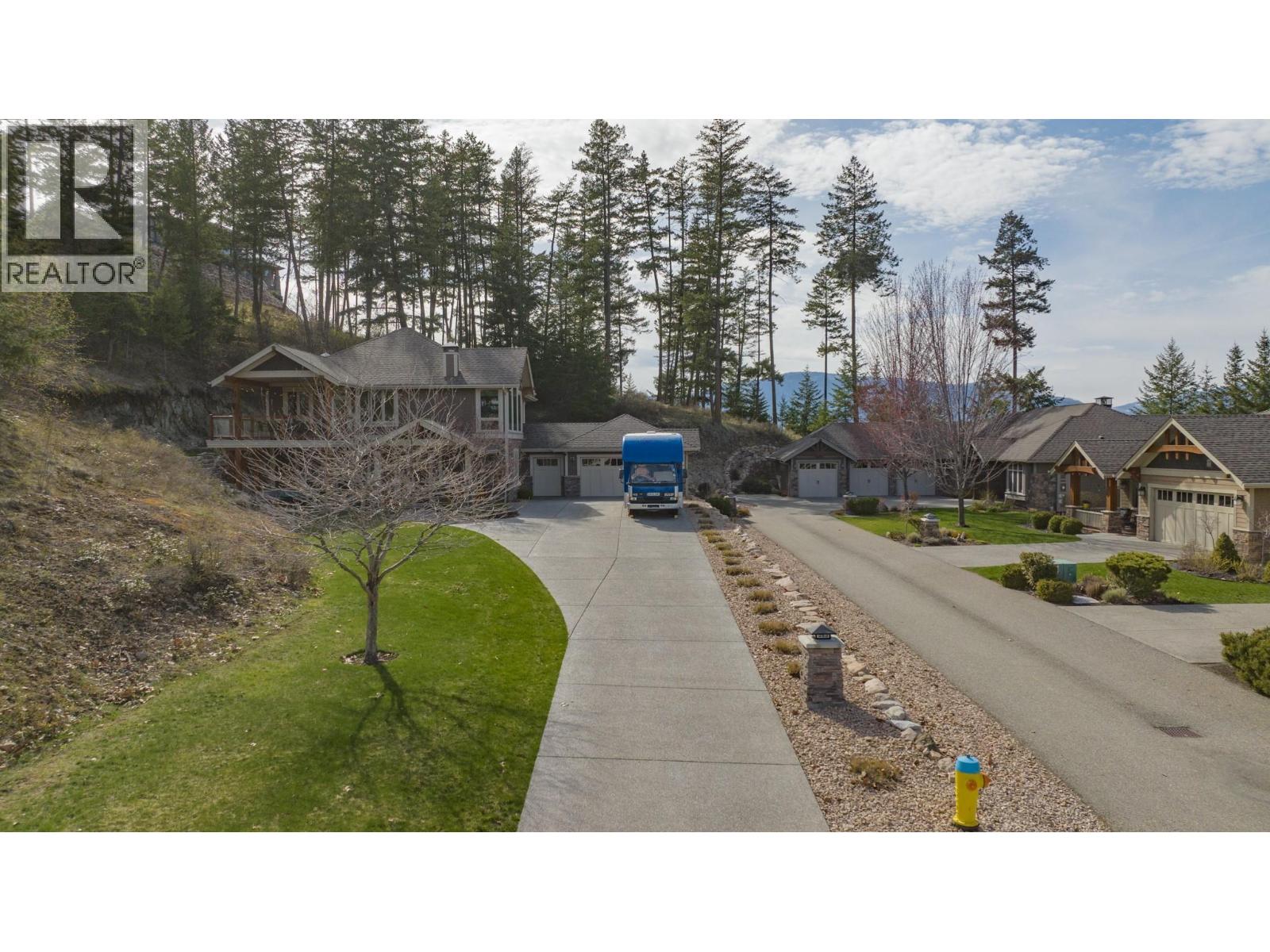 253 Dormie Place