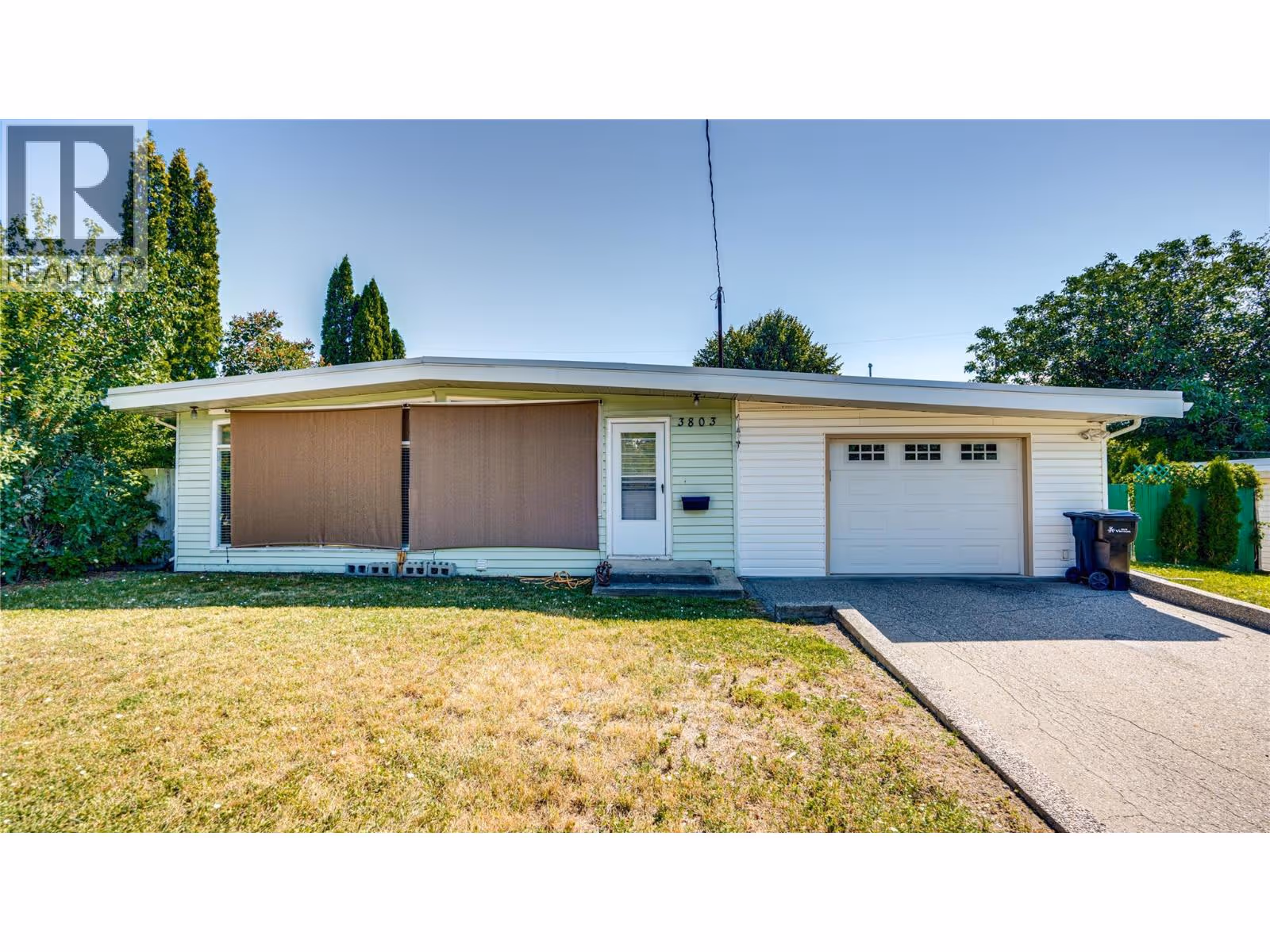 3803 Alexis Park Drive