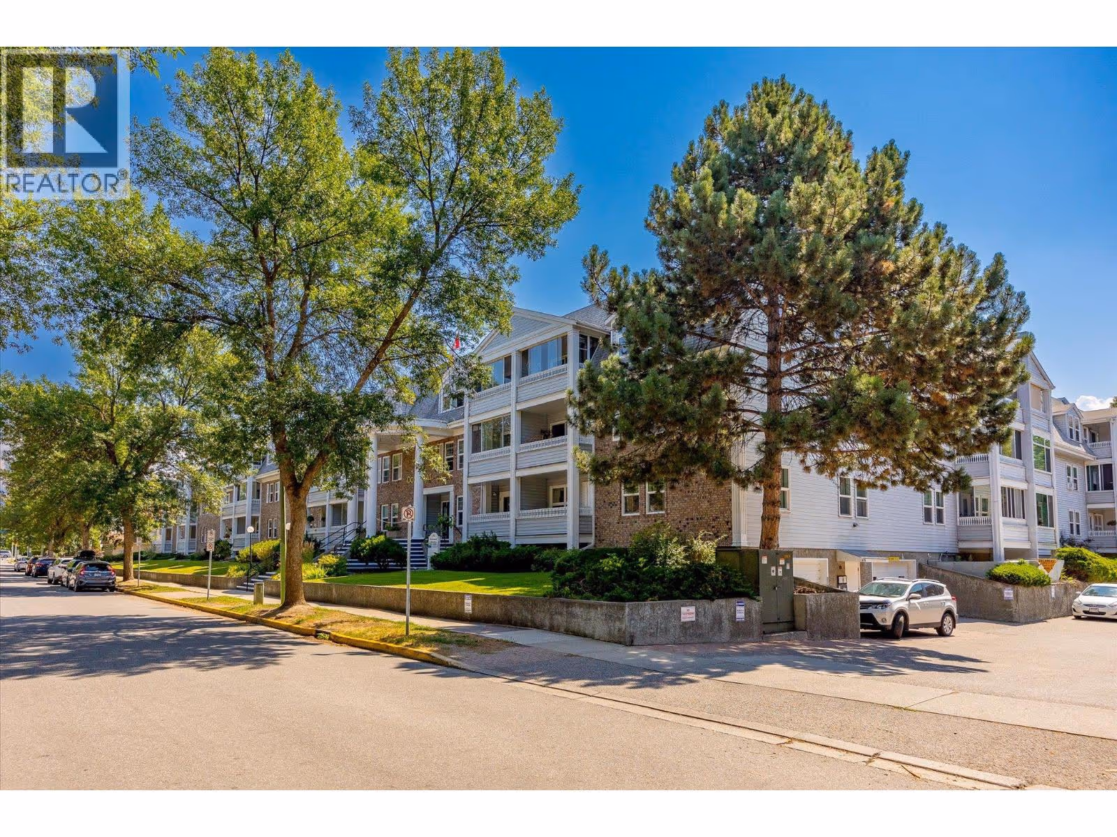 575 Sutherland Avenue Unit# 122