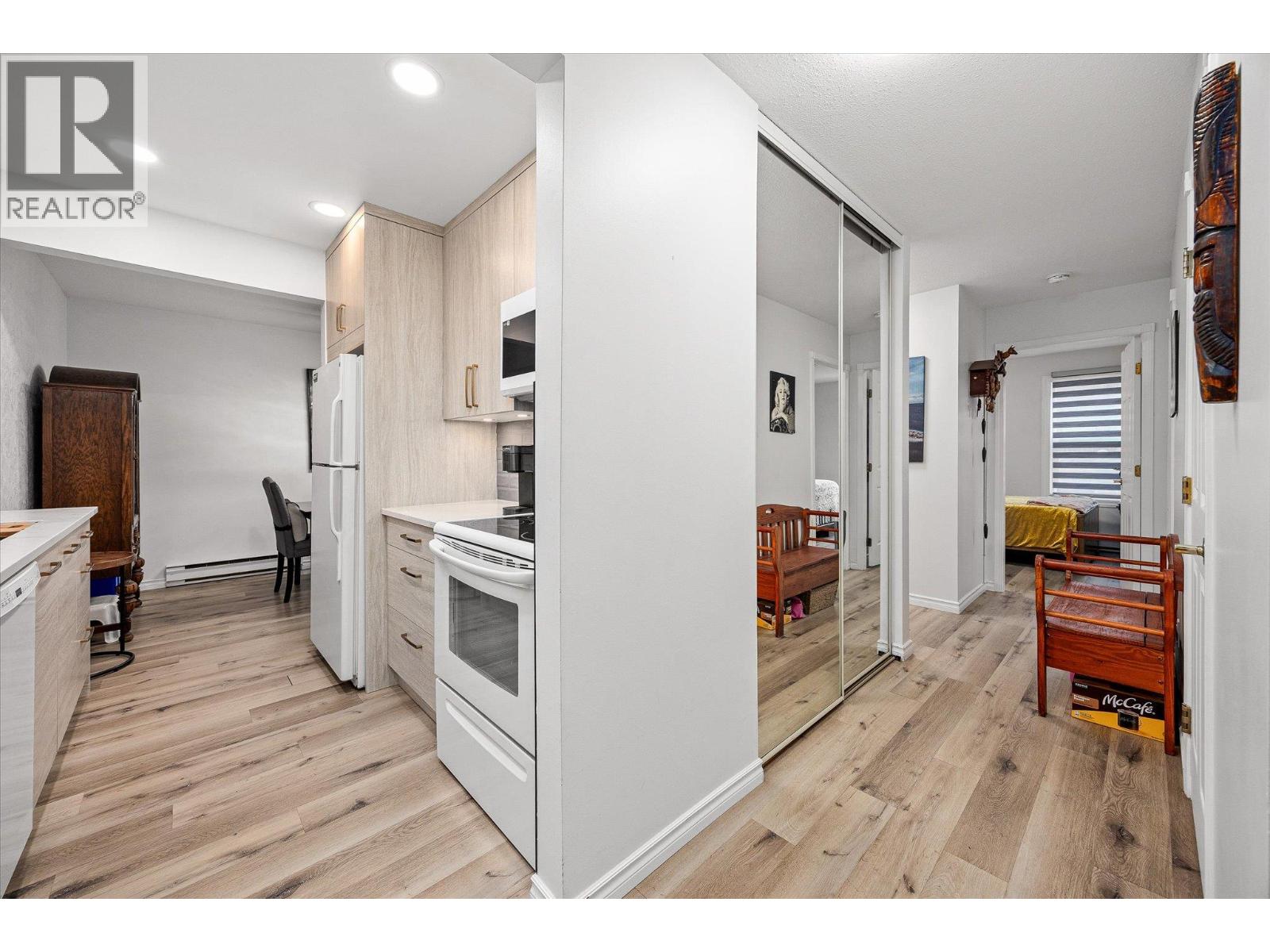 575 Sutherland Avenue Unit# 107