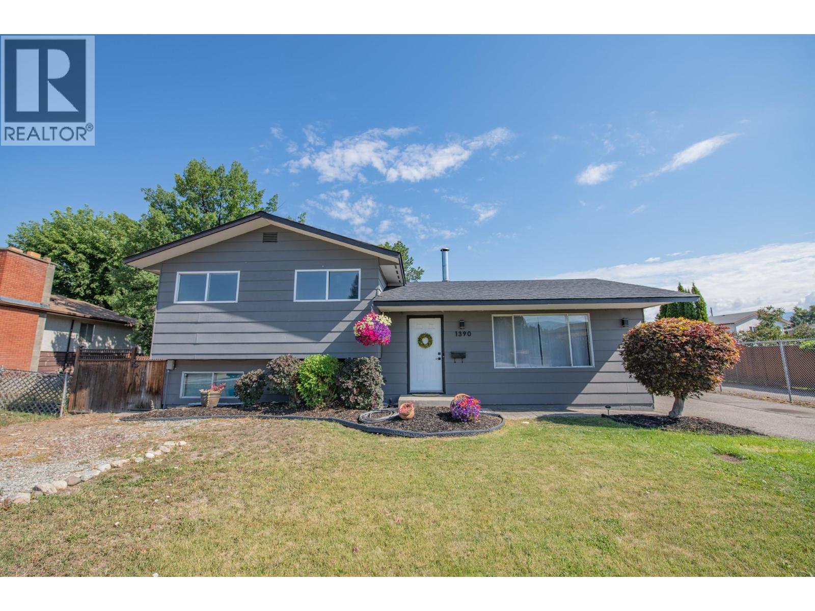 1390 Cornwall Road