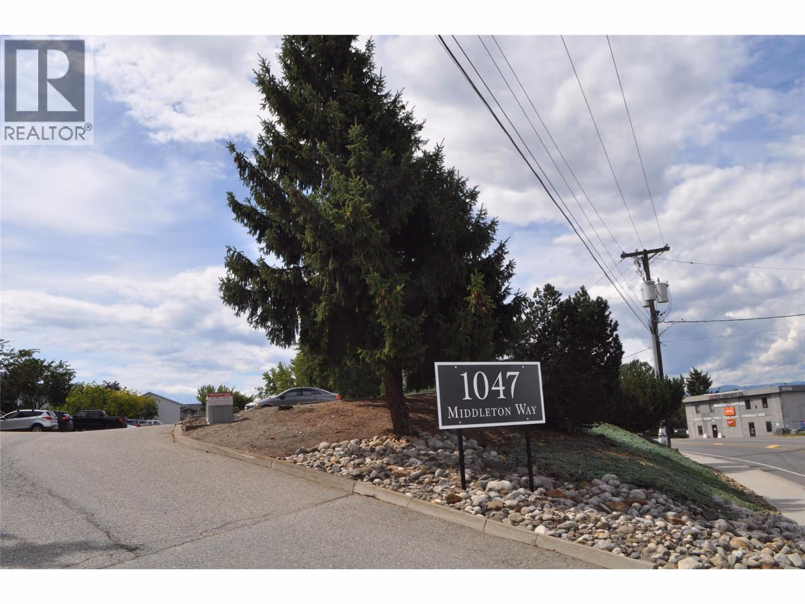 1047 Middleton Way Unit# 109