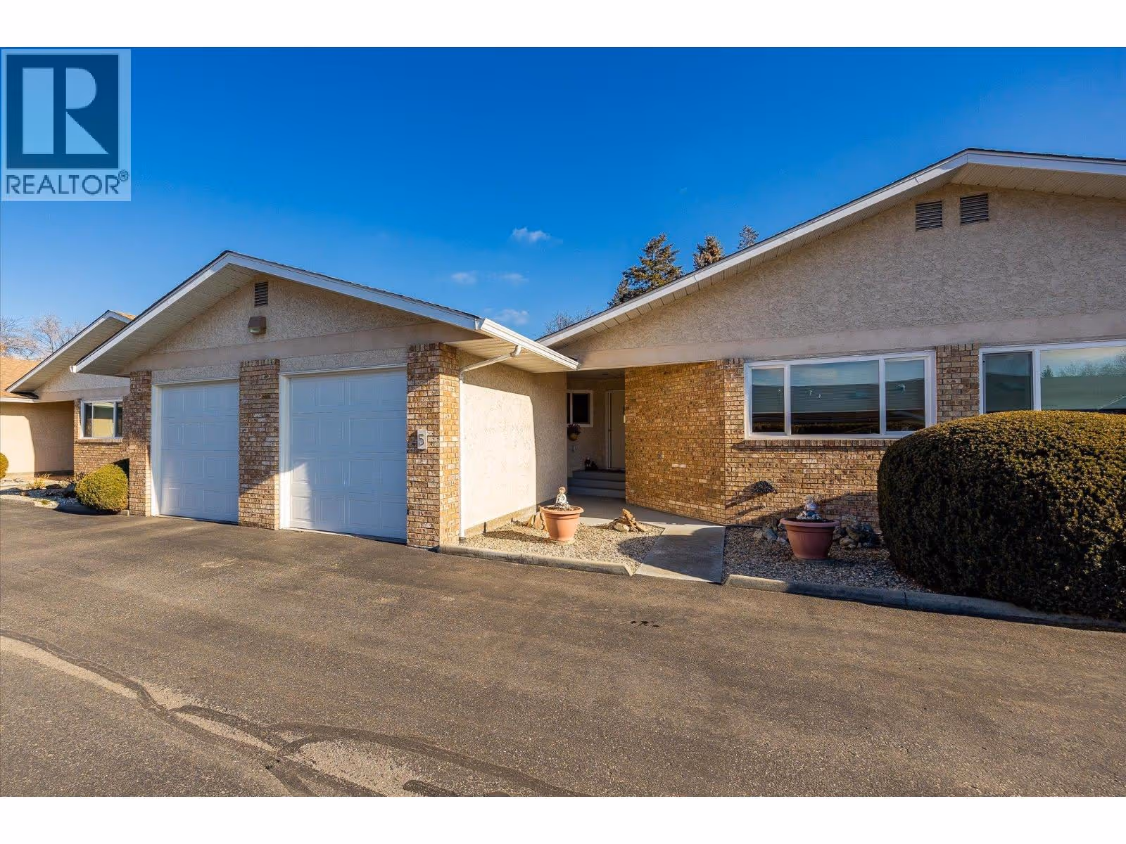 1209 Brookside Avenue Unit# 5