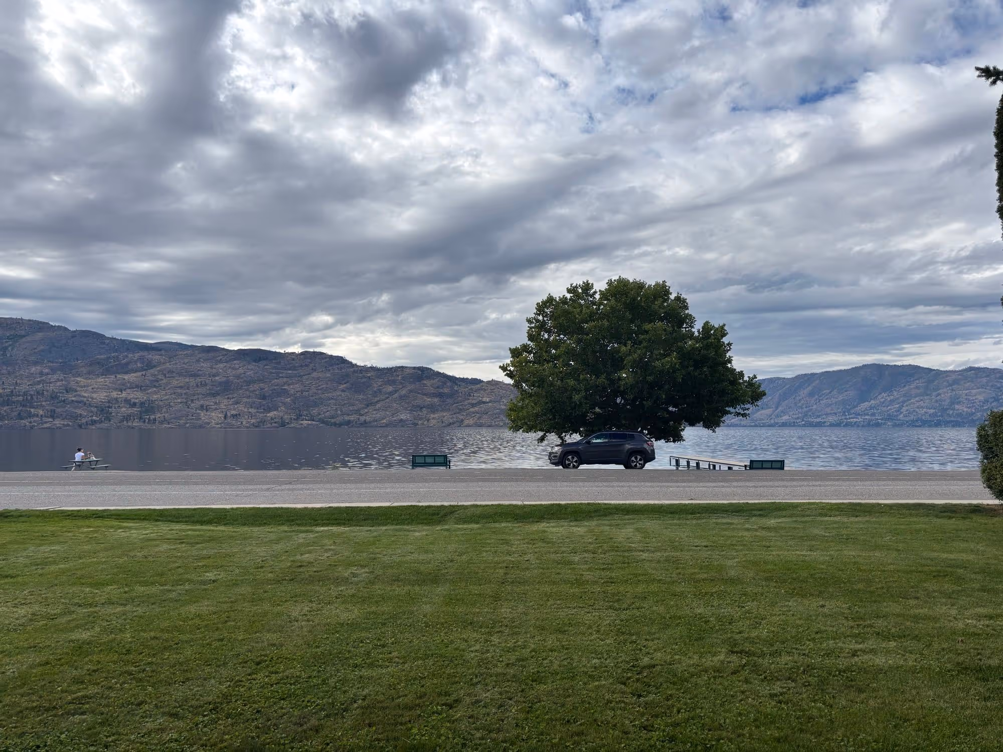 3 bed 3 bath house in Peachland 