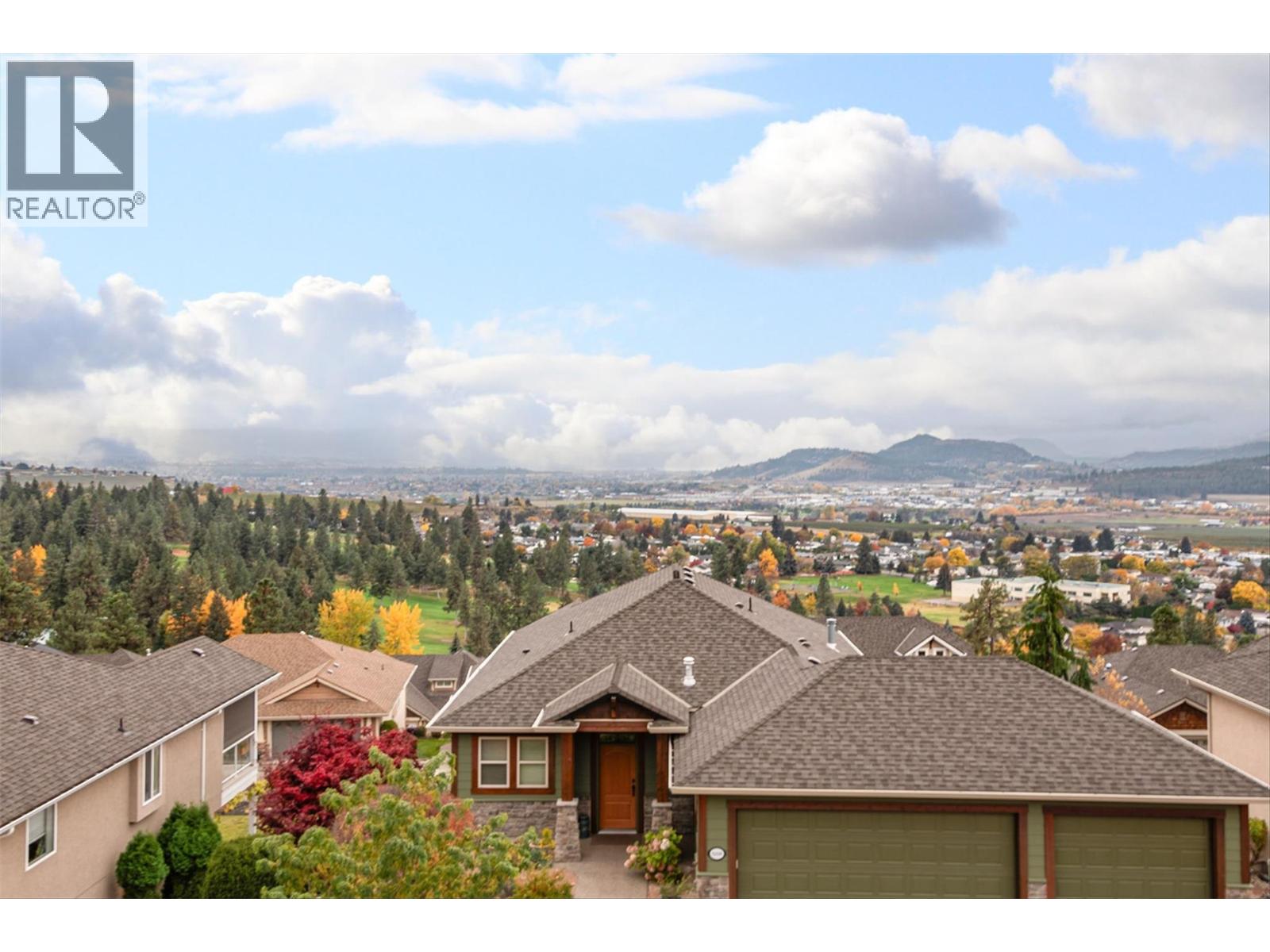 5205 Sandhills Drive