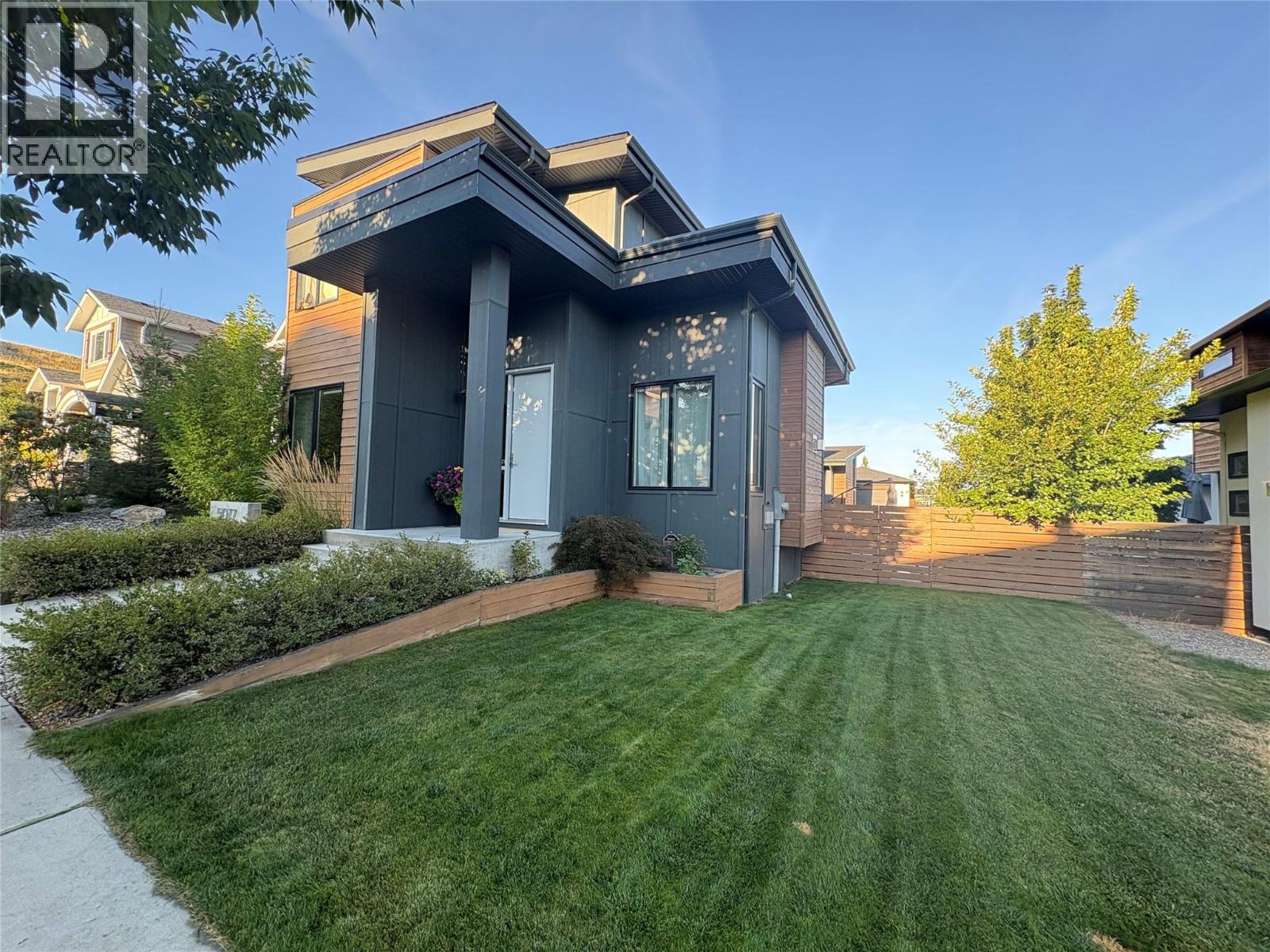 5077 Twinflower Crescent