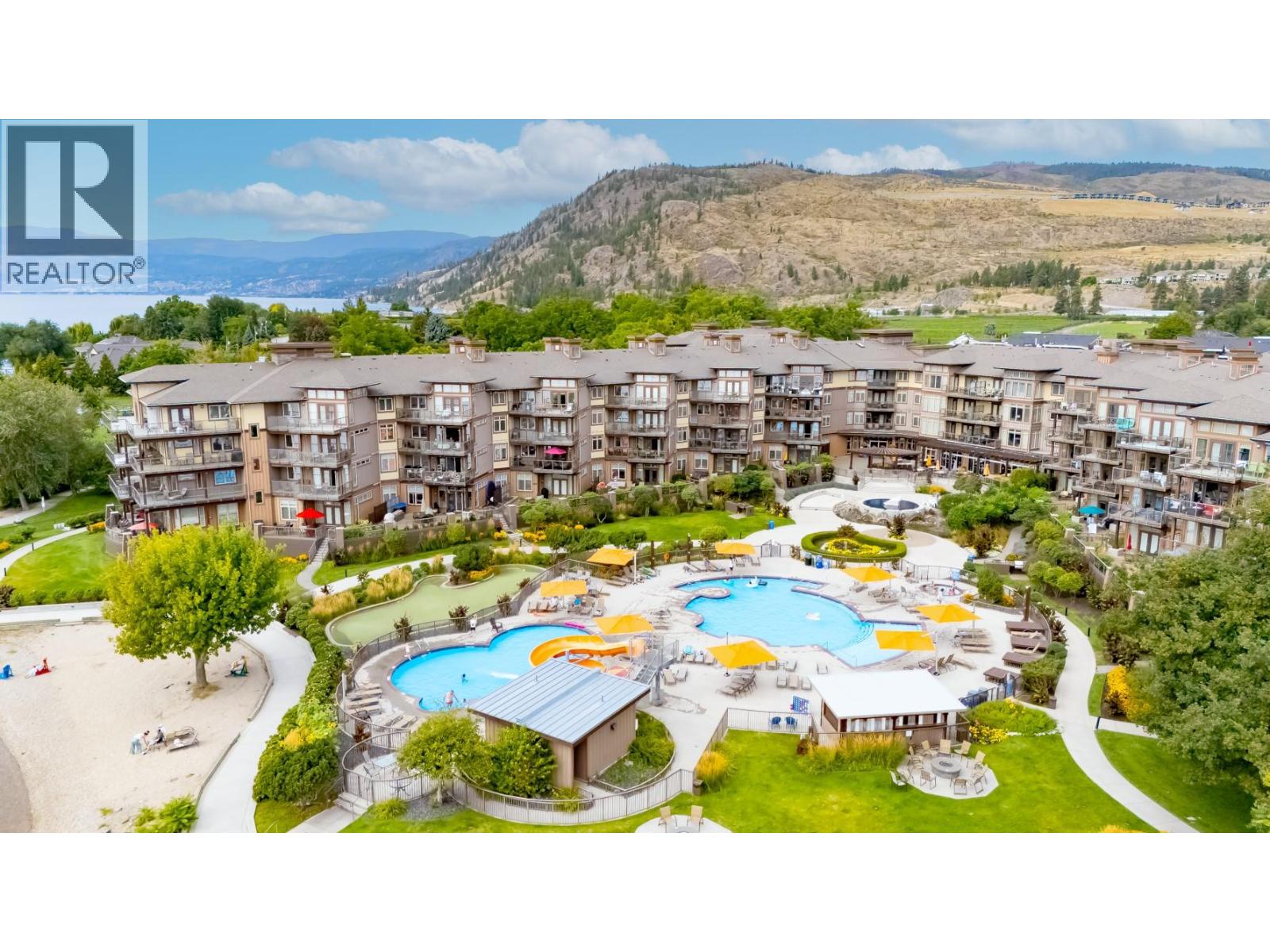4205 Gellatly Road Unit# 322