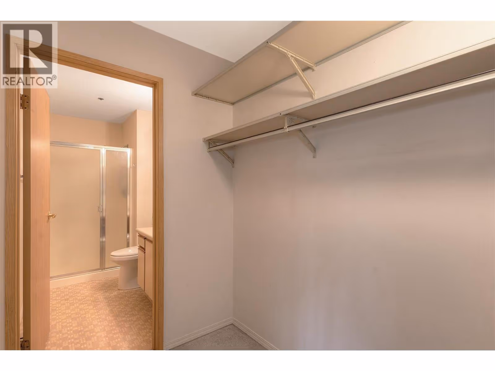 1045 Sutherland Avenue Unit# 112