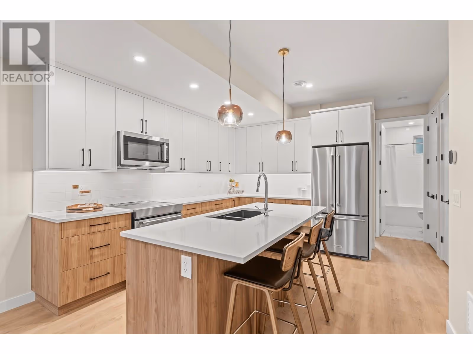 3907 26 Street Unit# 2