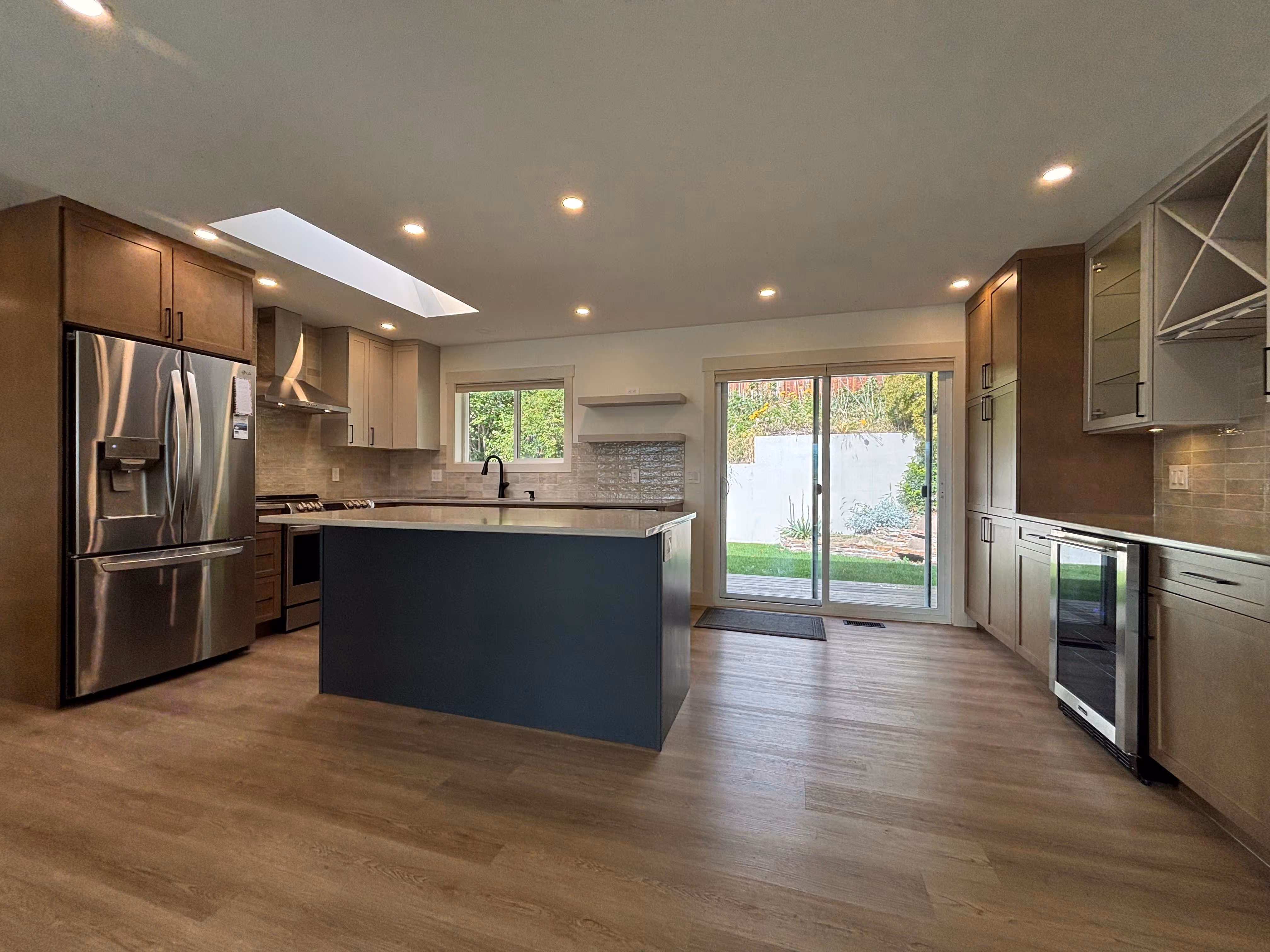 4 bed 3 bath house in West Kelowna