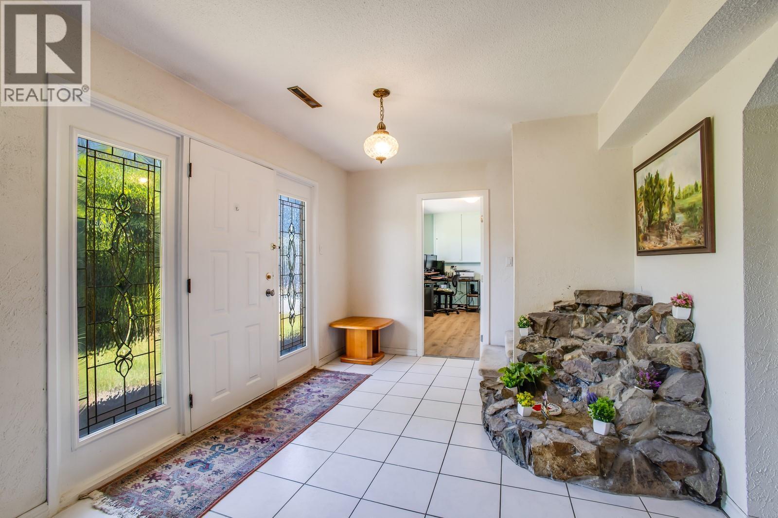 3088 Beverly Place