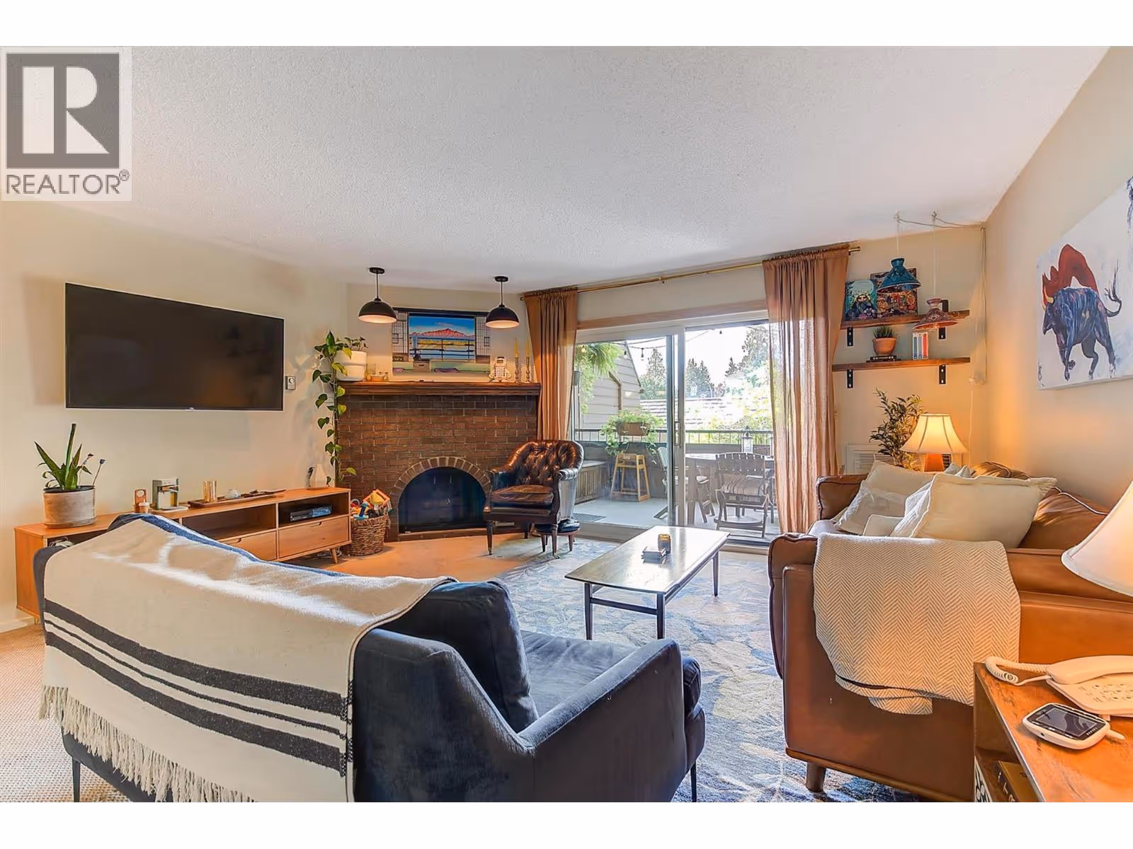 983 Bernard Avenue Unit# 205