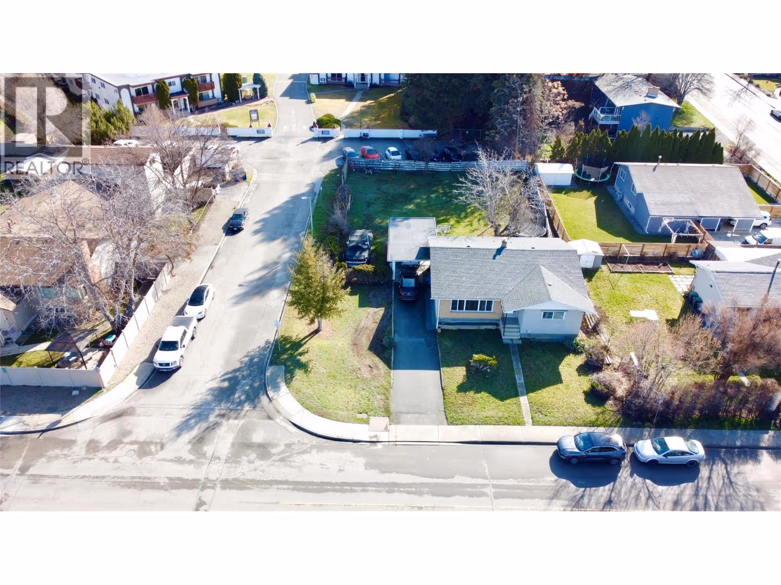 1481 Richmond Street