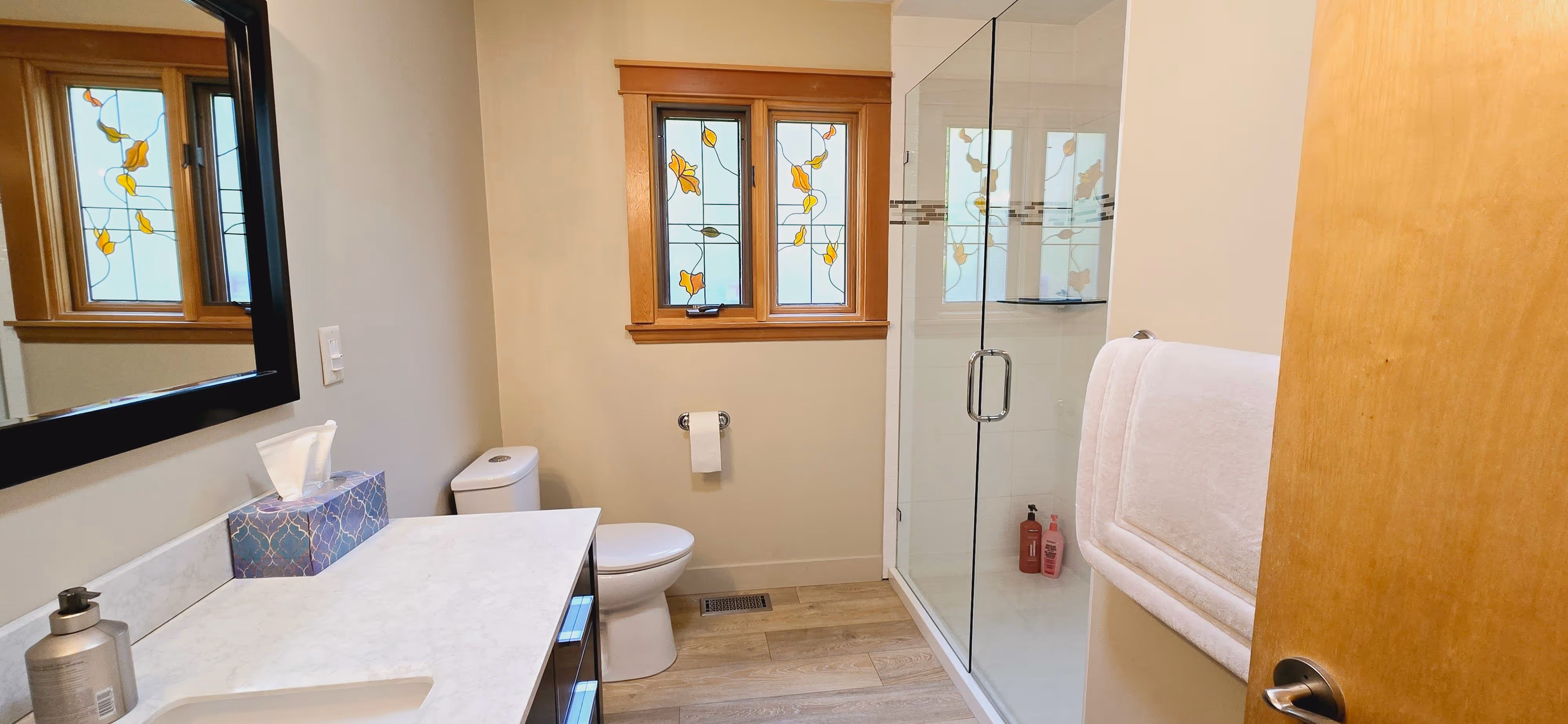 Lakefront - Furnished - 3 Bed, 3 Bath