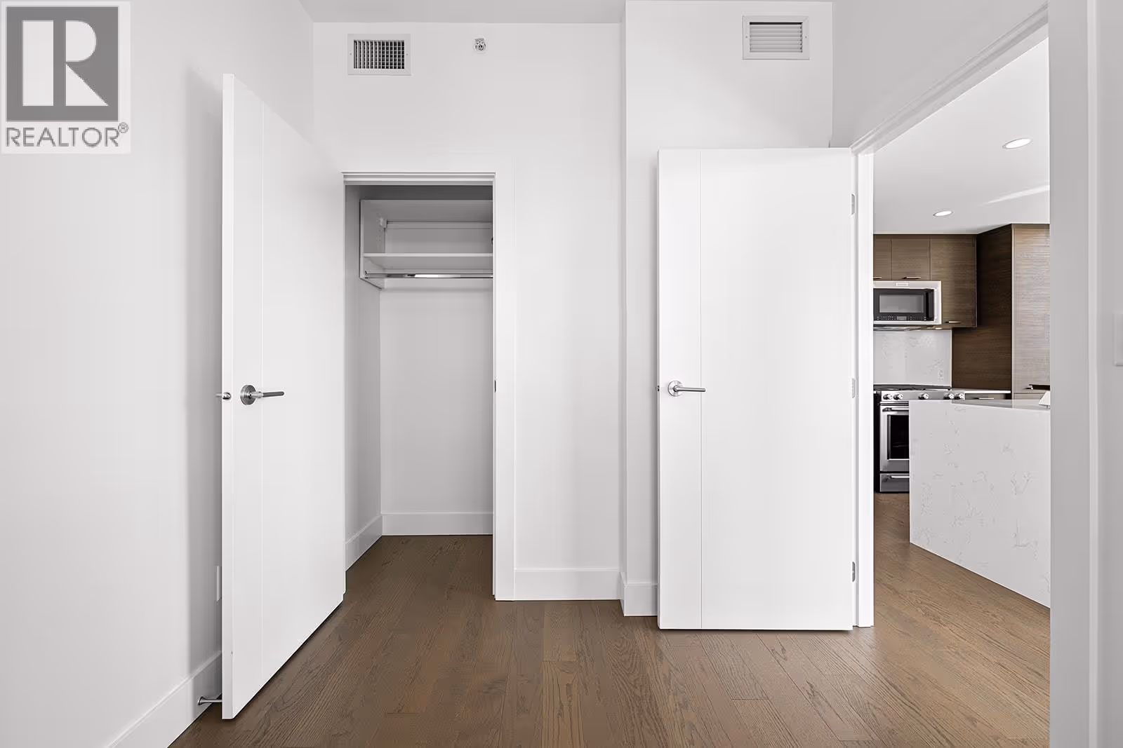 1191 Sunset Drive Unit# 802