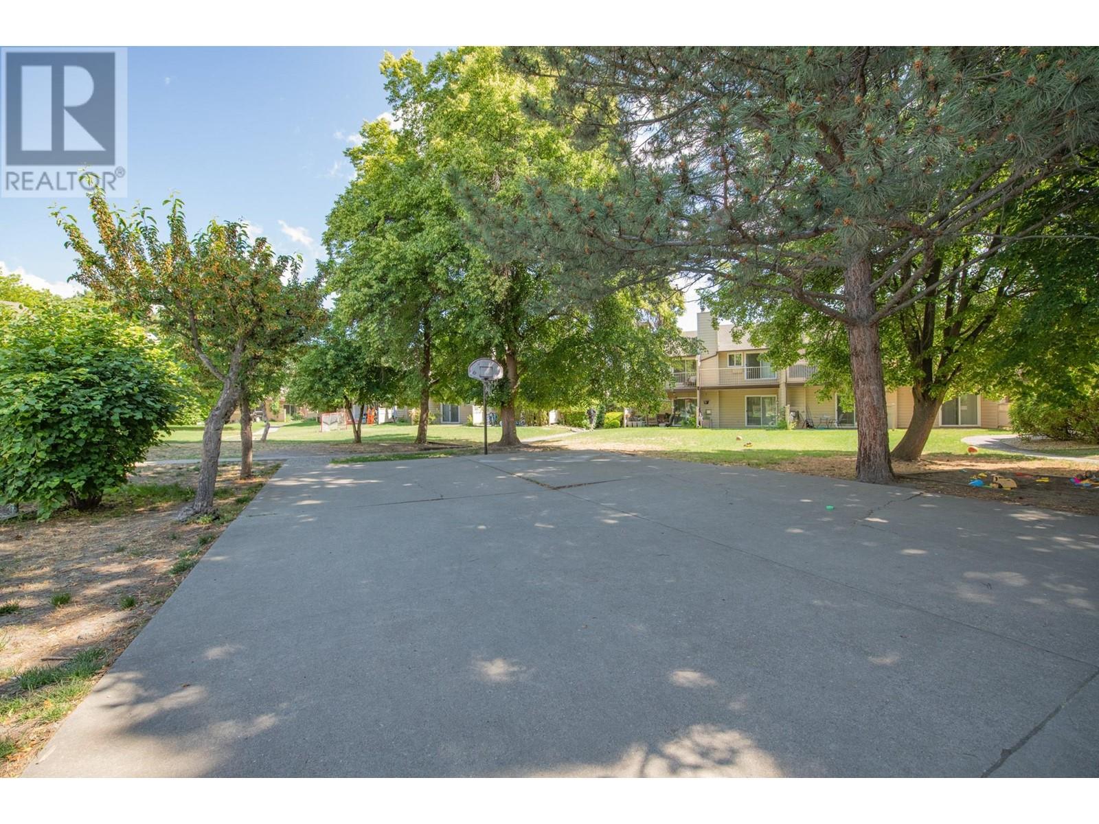 5300 25 Avenue Unit# 8