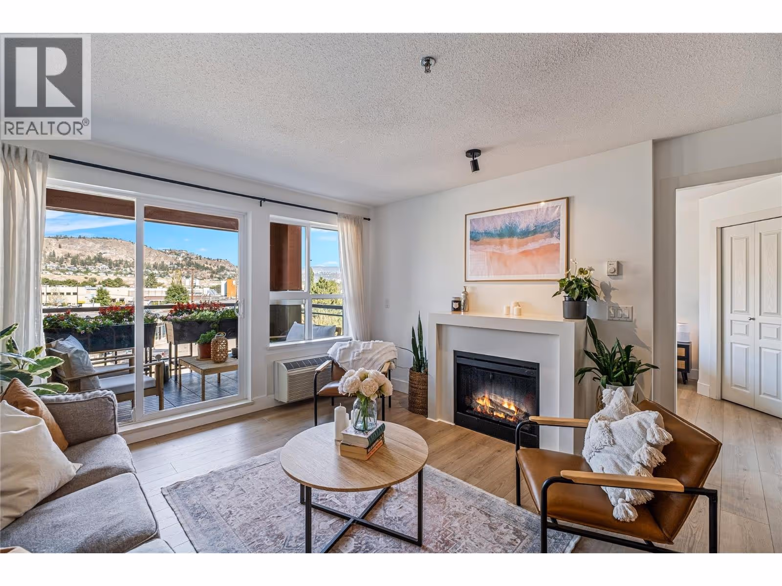 1093 Sunset Drive Unit# 307