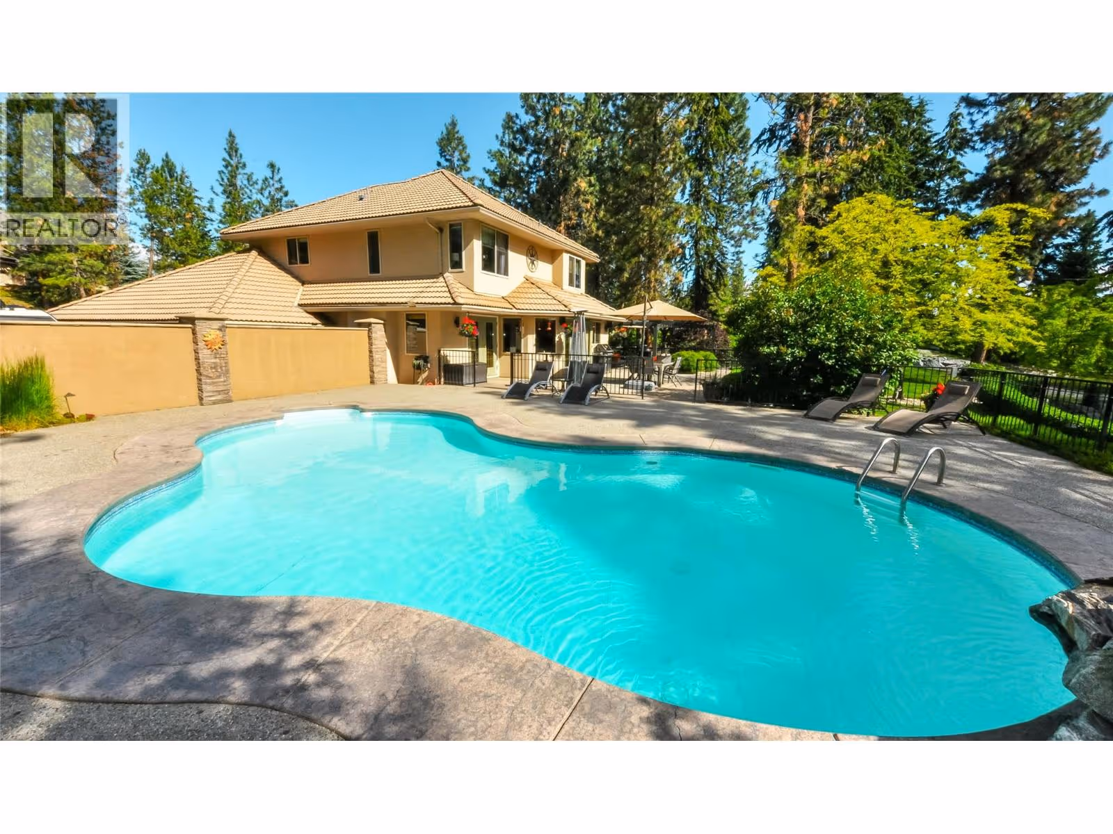 4163 Mahonia Drive S